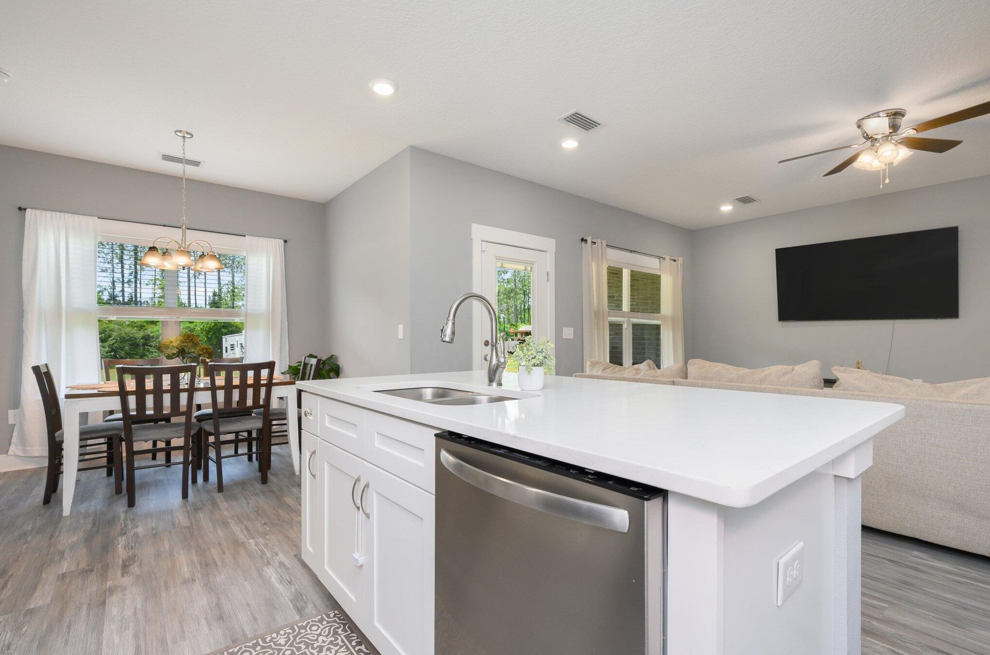 5626 Price Plantation Rd, Crestview FL  32531-9415 exterior