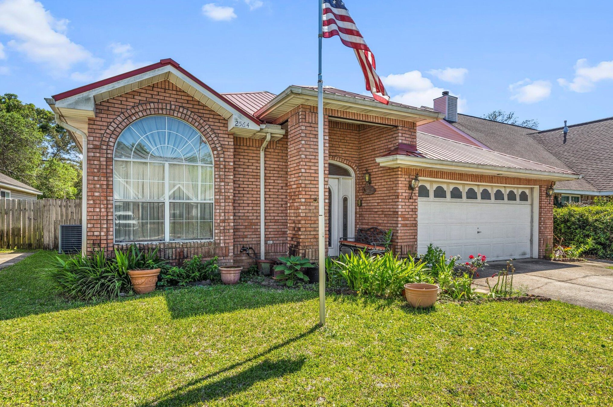 2564 Barron Ct, Shalimar, FL 32579