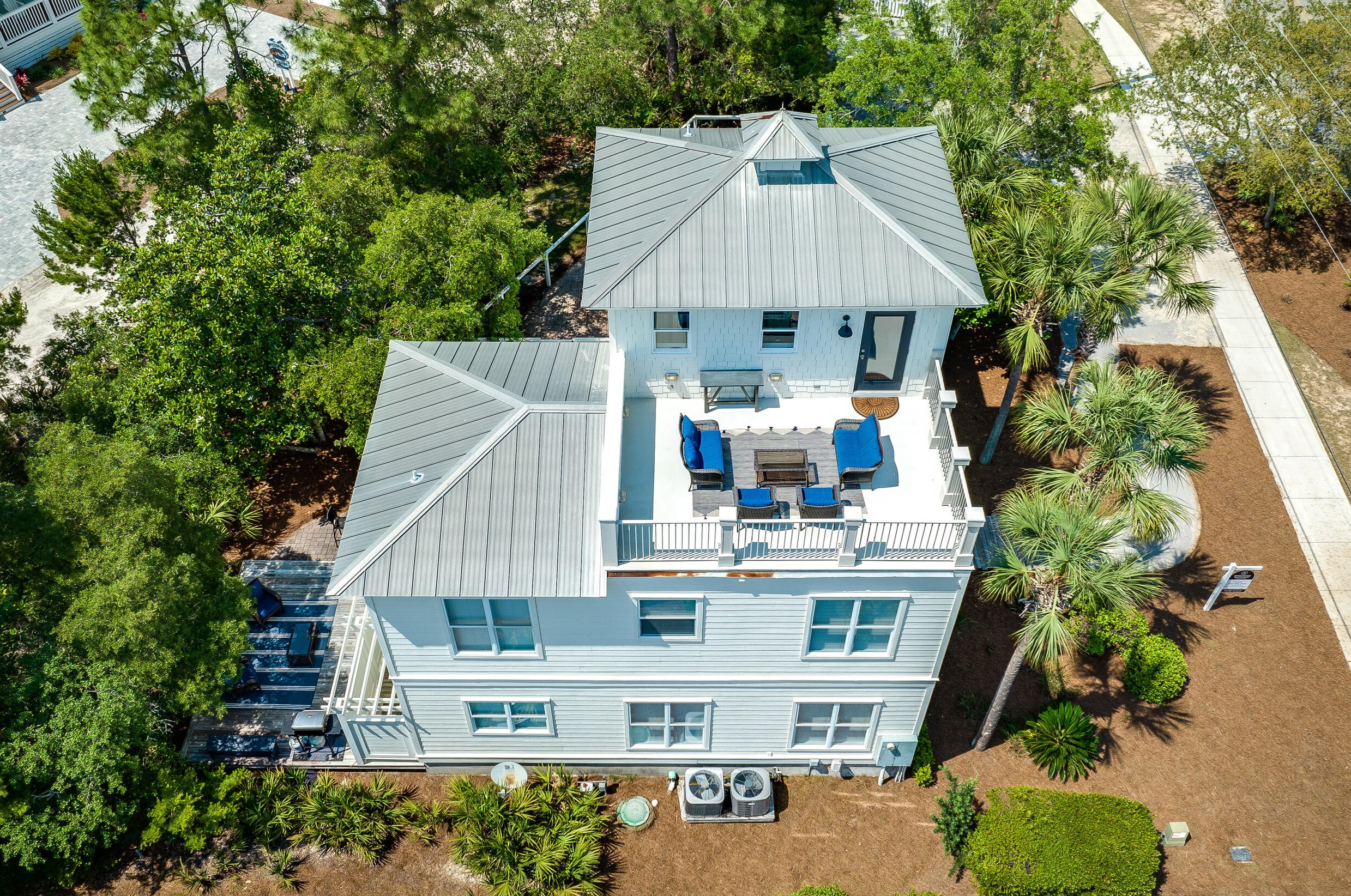 348 Lakewood Dr, Santa Rosa Beach FL  32459-6631 exterior