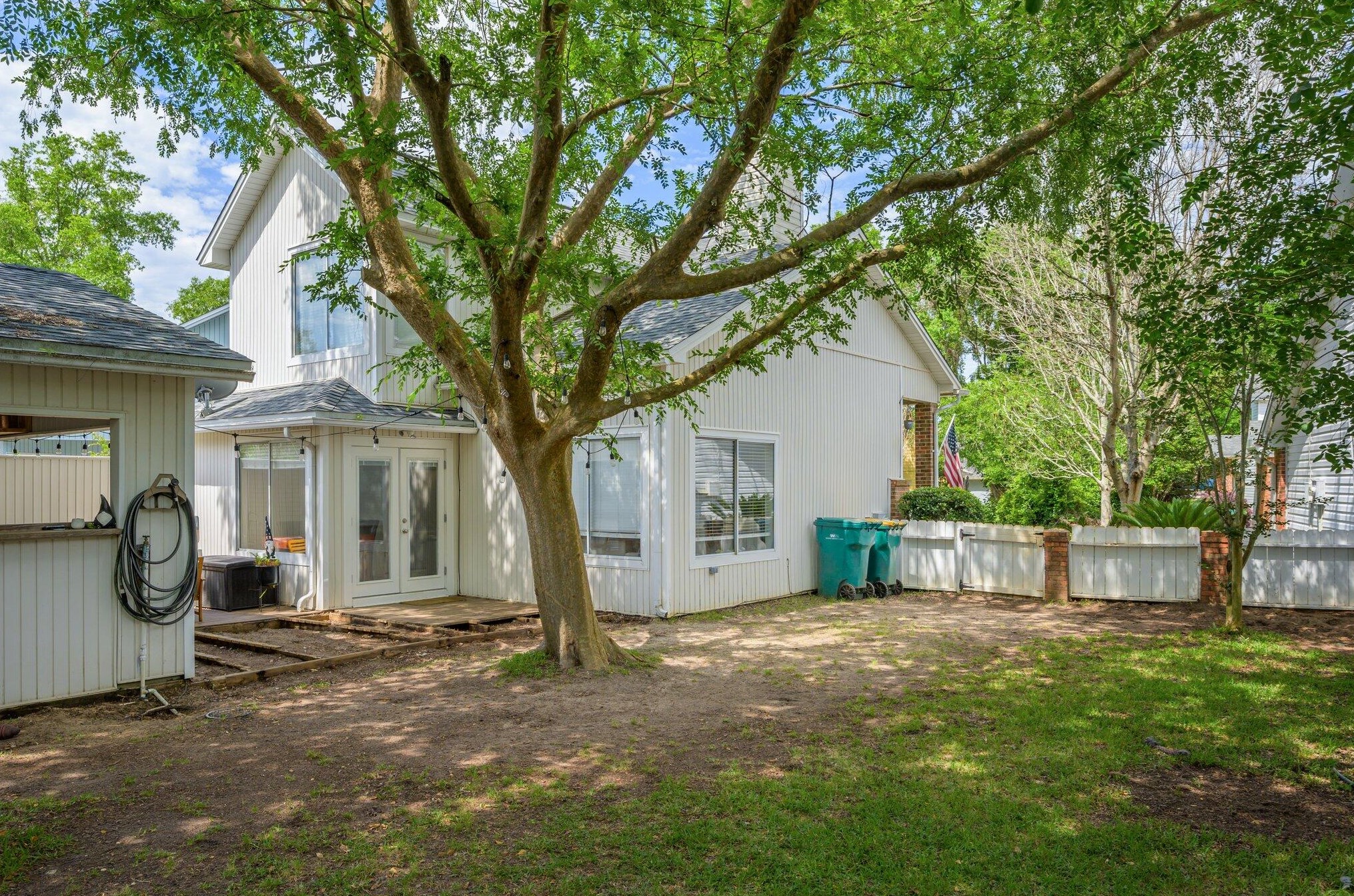 126 Parkwood Dr, Niceville FL  32578-9768 exterior