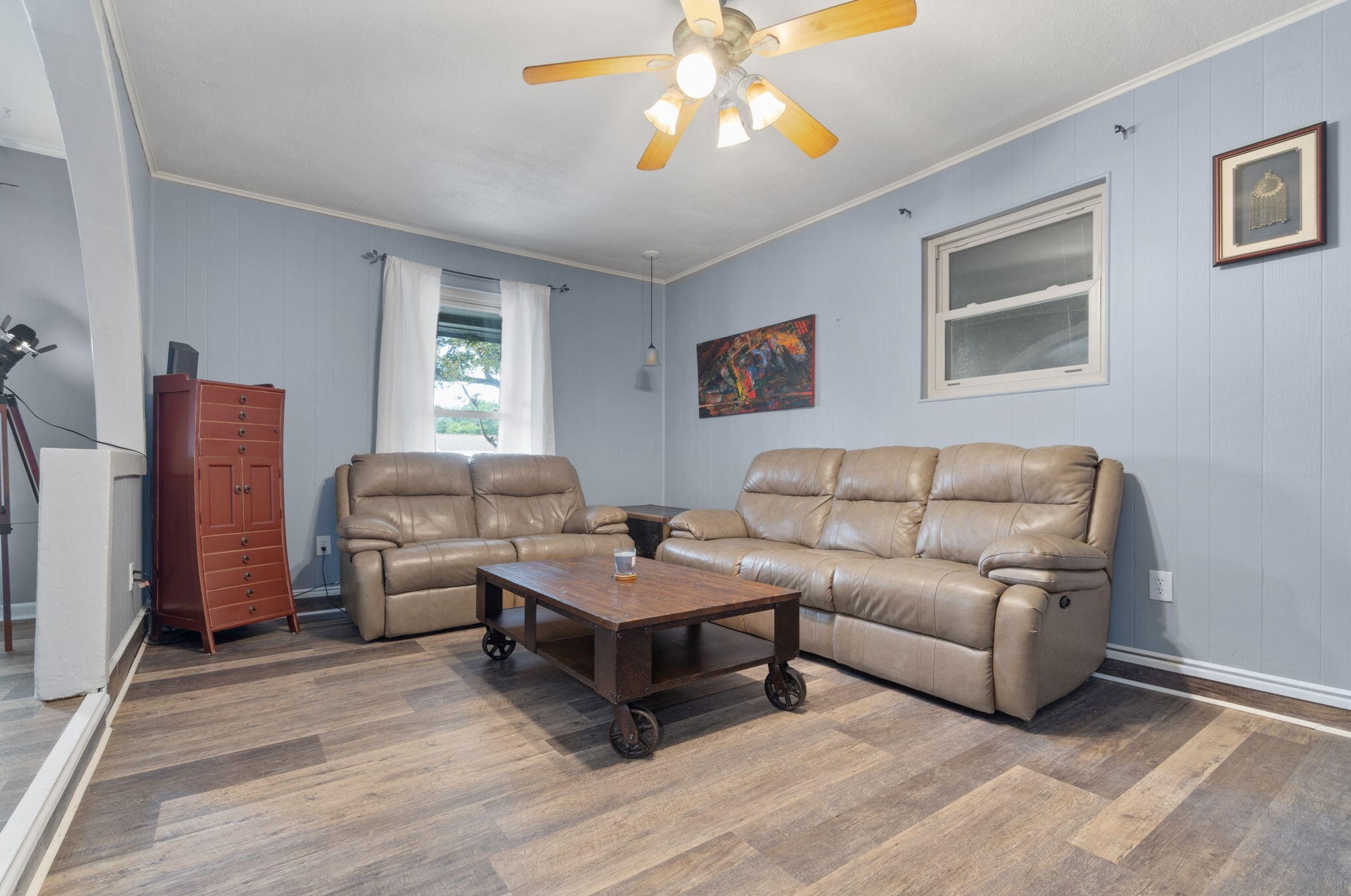 711 Marcia Cir, Mary Esther FL  32569-2014 exterior