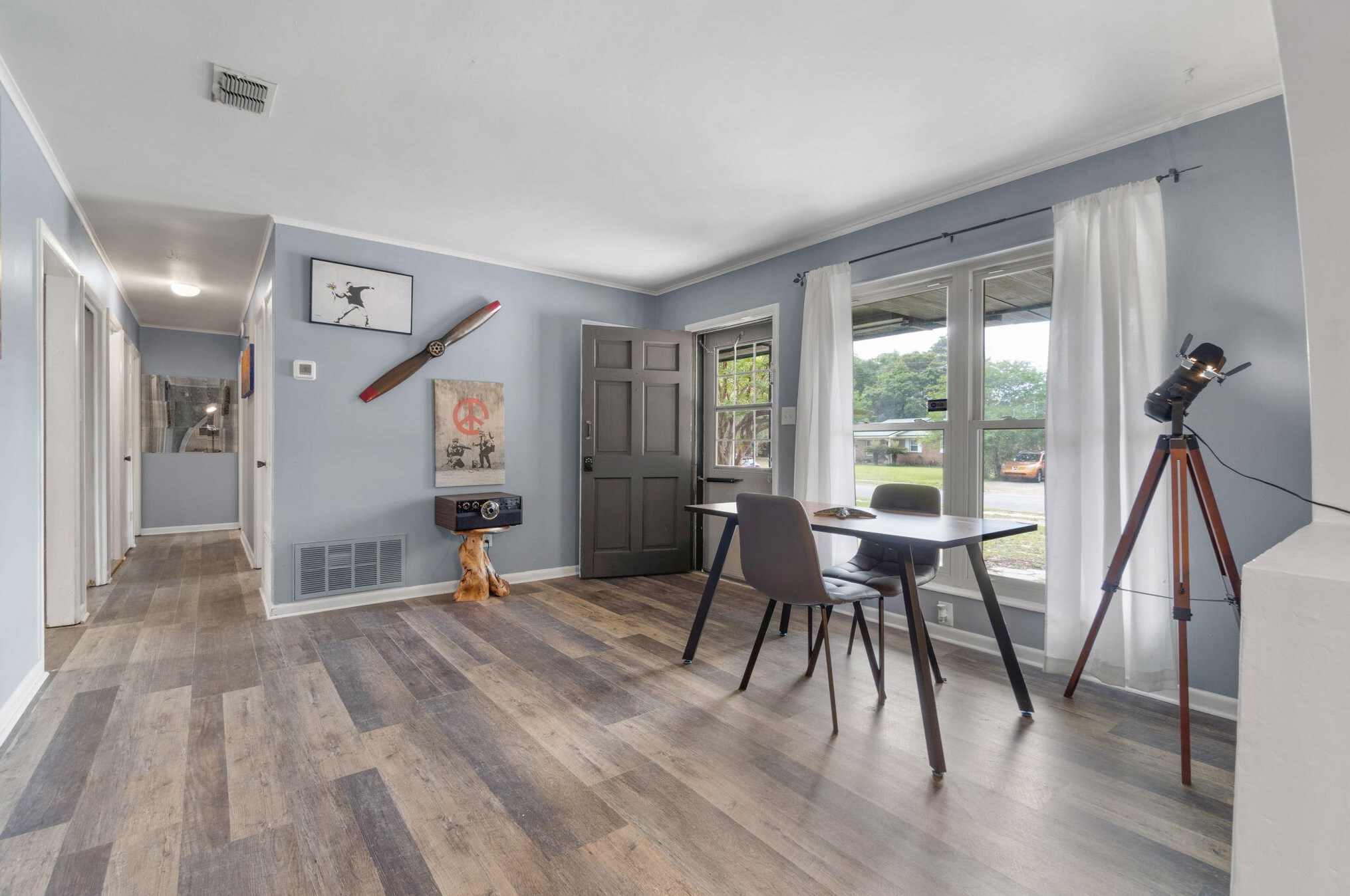 711 Marcia Cir, Mary Esther FL  32569-2014 exterior