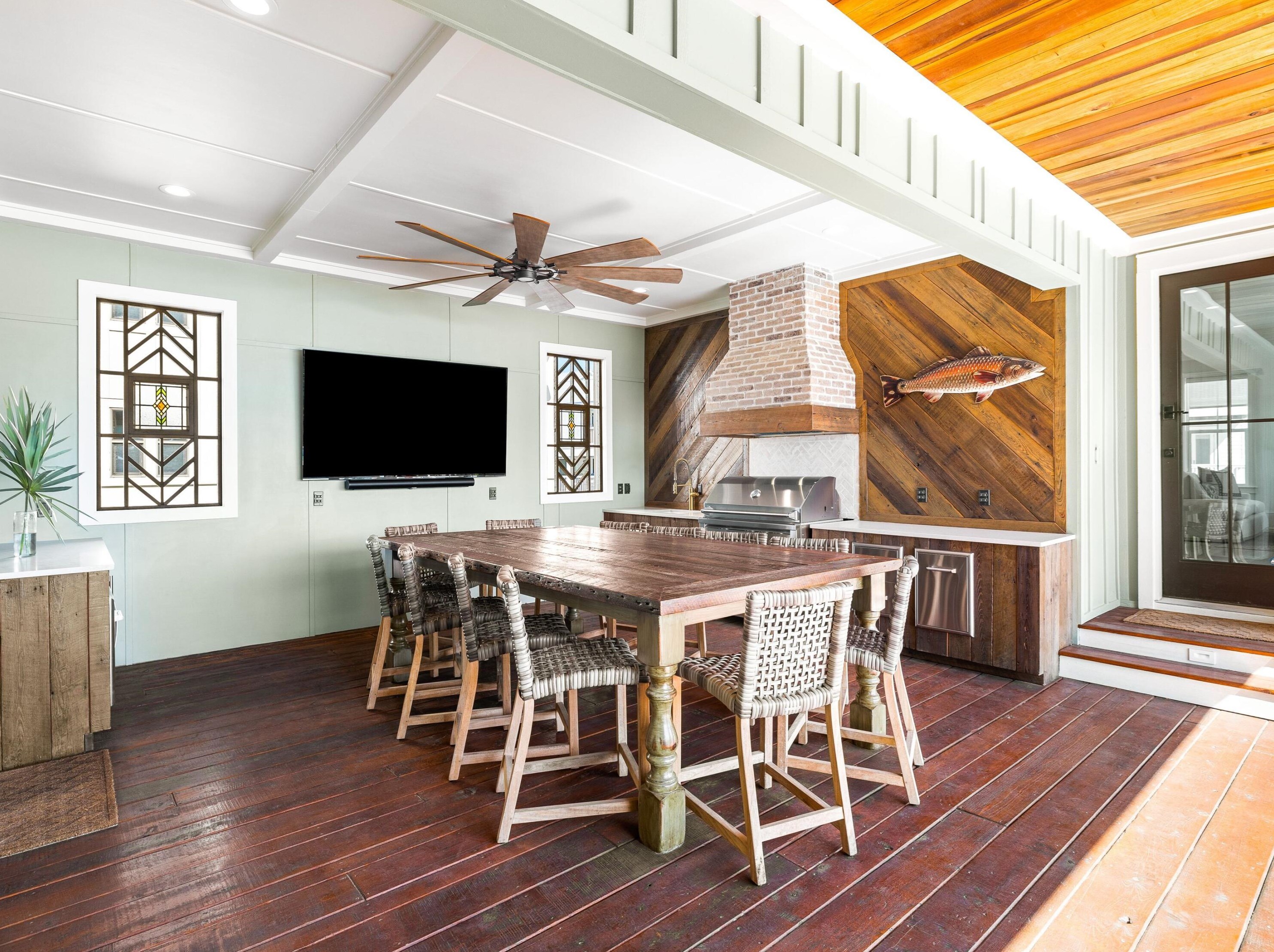 10 Hotz Ave, Santa Rosa Beach FL  32459-5879 exterior