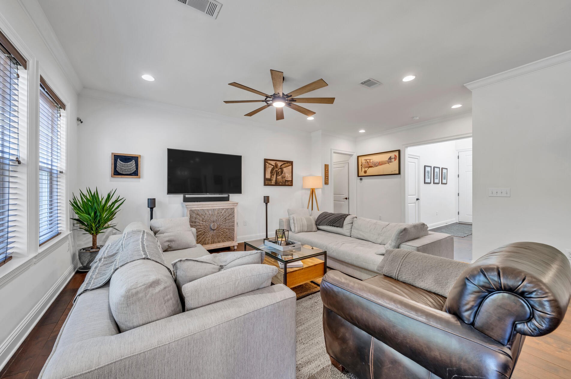 571 Falcon Trl, Niceville FL  32578-1061 exterior