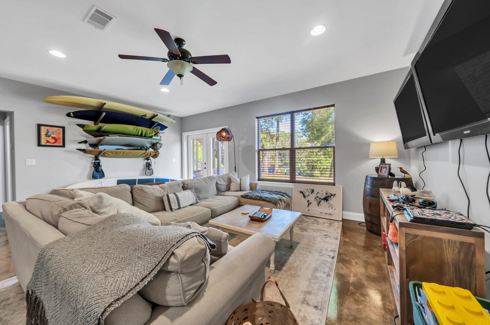 571 Falcon Trl, Niceville FL  32578-1061 exterior