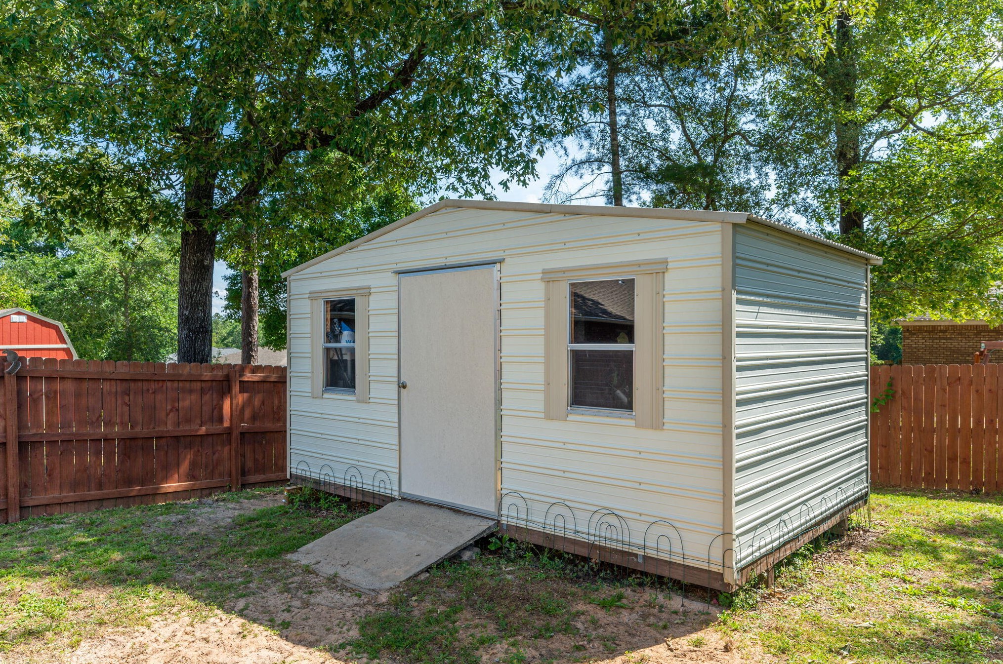 5452 Brook Dr, Crestview FL  32539-9001 exterior