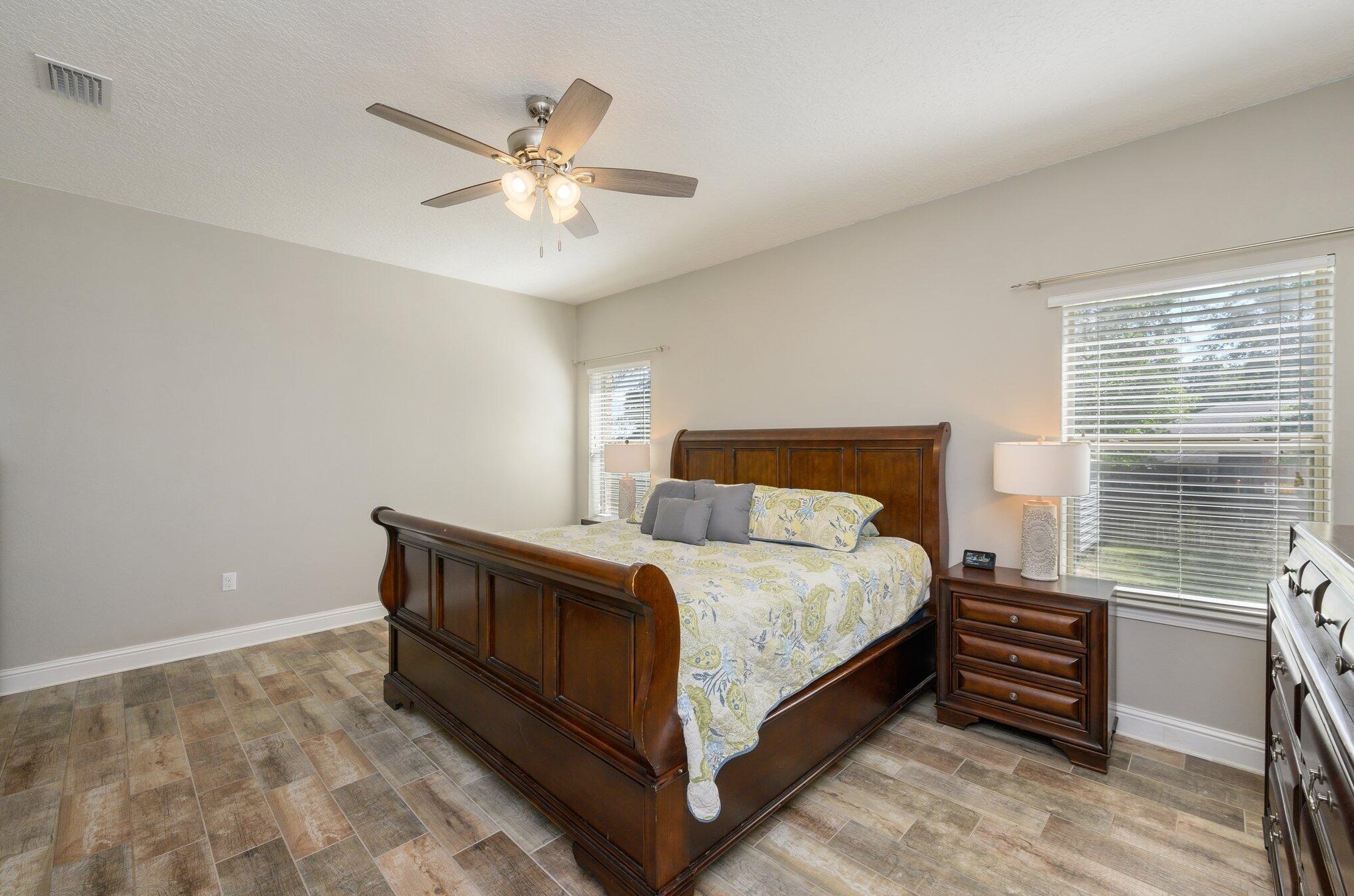 5452 Brook Dr, Crestview FL  32539-9001 exterior