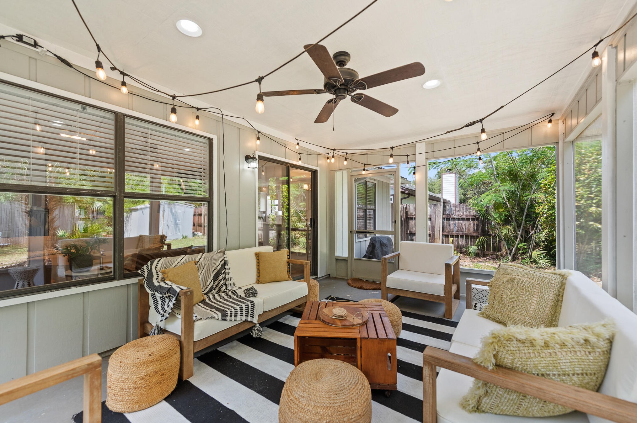 112 Meadow Woods Ln, Niceville FL  32578-3912 exterior