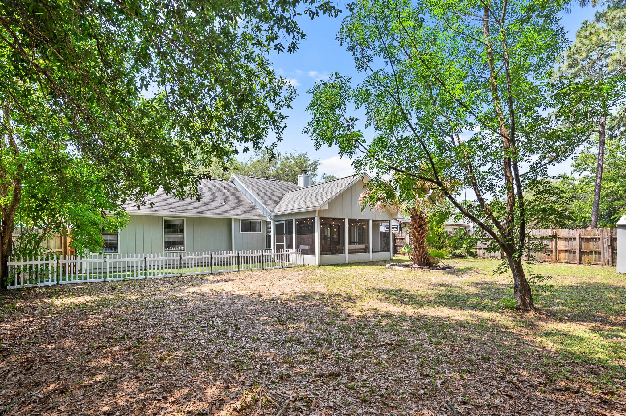 112 Meadow Woods Ln, Niceville FL  32578-3912 exterior