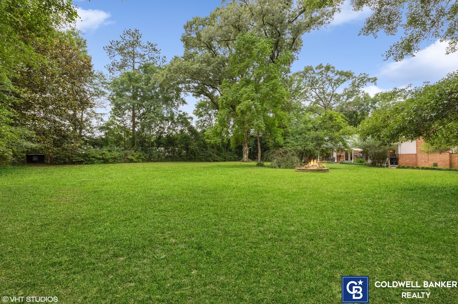 2800 Dogwood Acres, Crestview FL  32536-9399 exterior