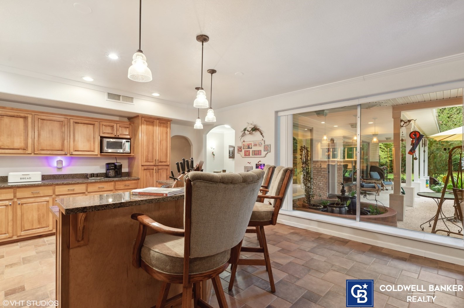 2800 Dogwood Acres, Crestview FL  32536-9399 exterior