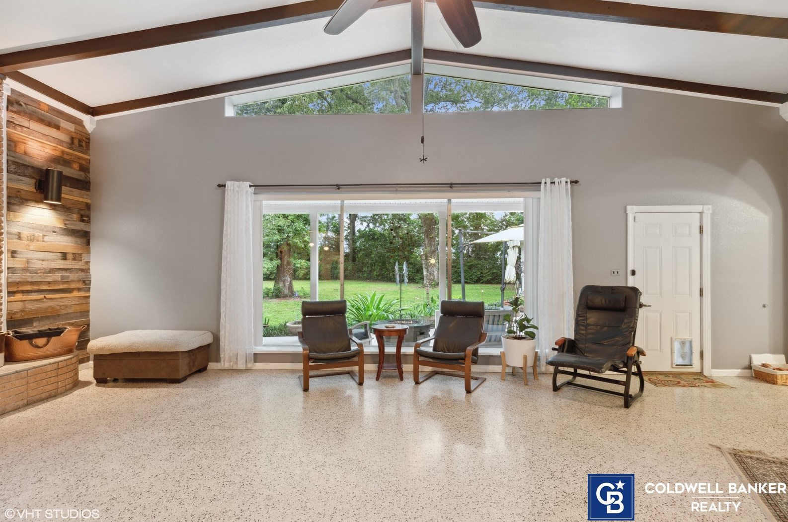 2800 Dogwood Acres, Crestview FL  32536-9399 exterior