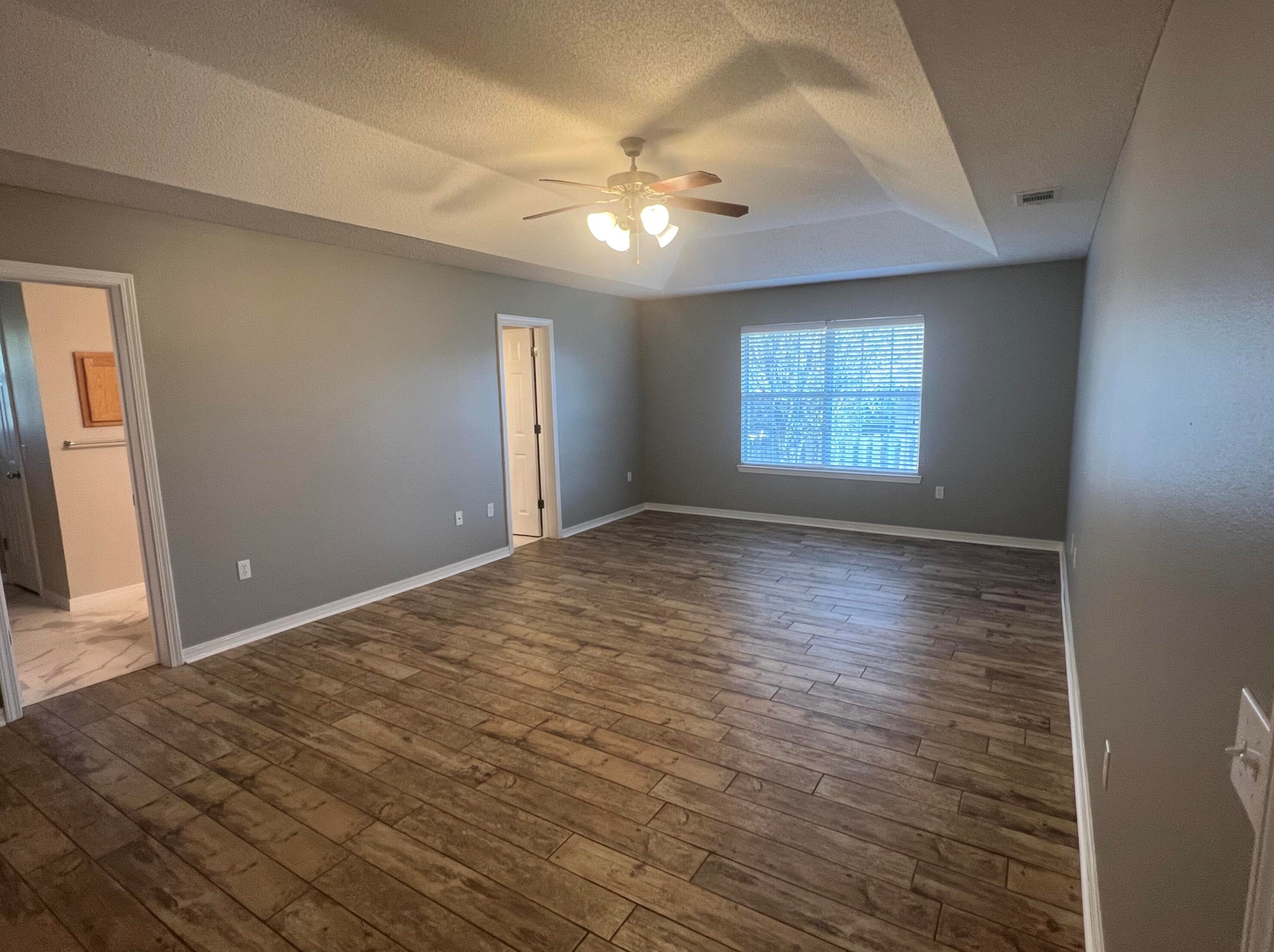 232 Raptor Dr, Crestview FL  32536-5298 exterior