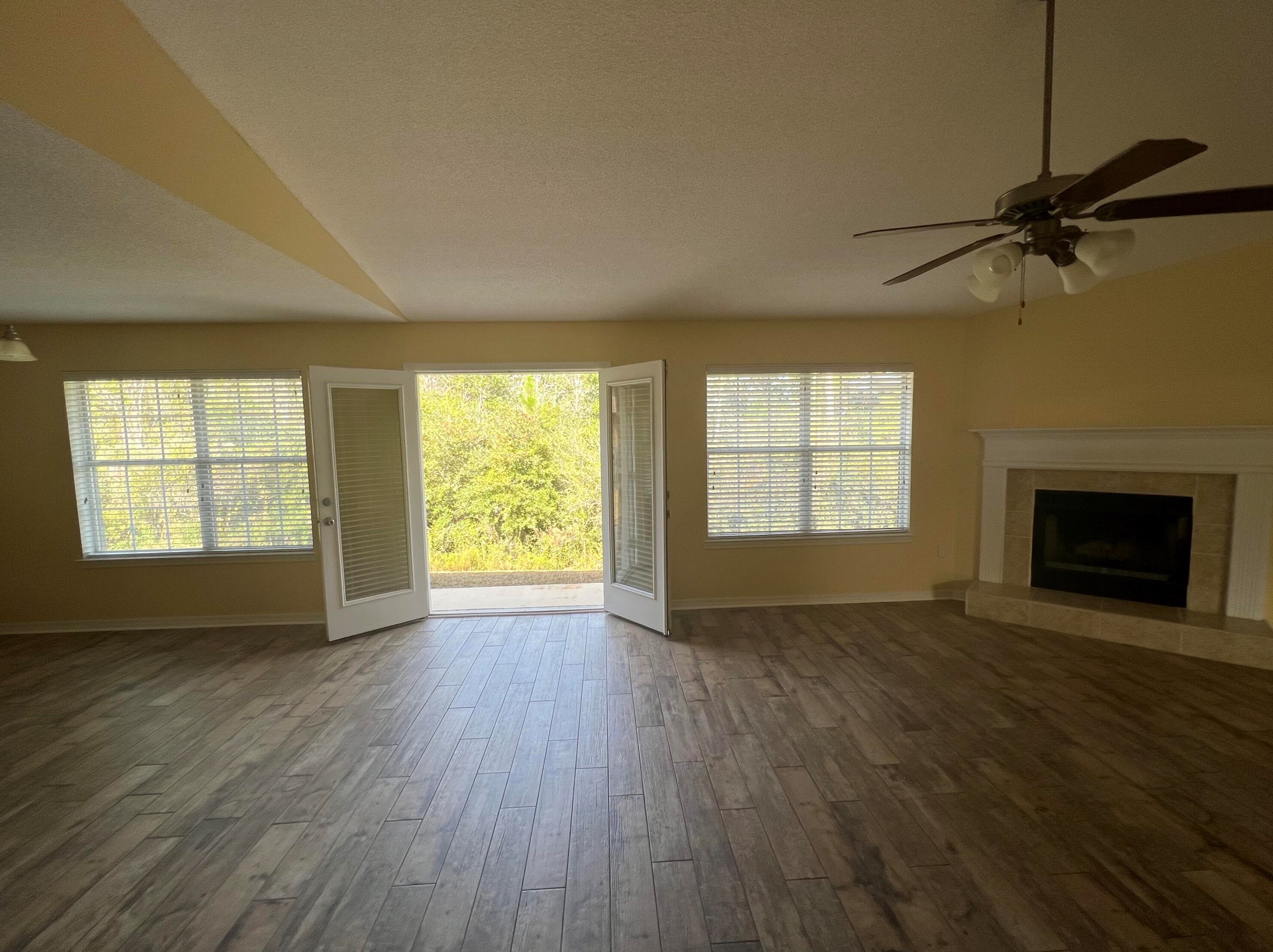232 Raptor Dr, Crestview FL  32536-5298 exterior