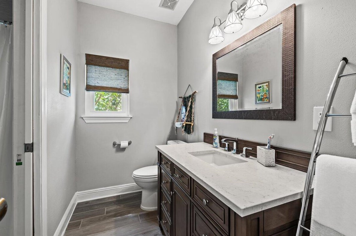 128 Country Club Dr, Destin FL  32541-4418 exterior