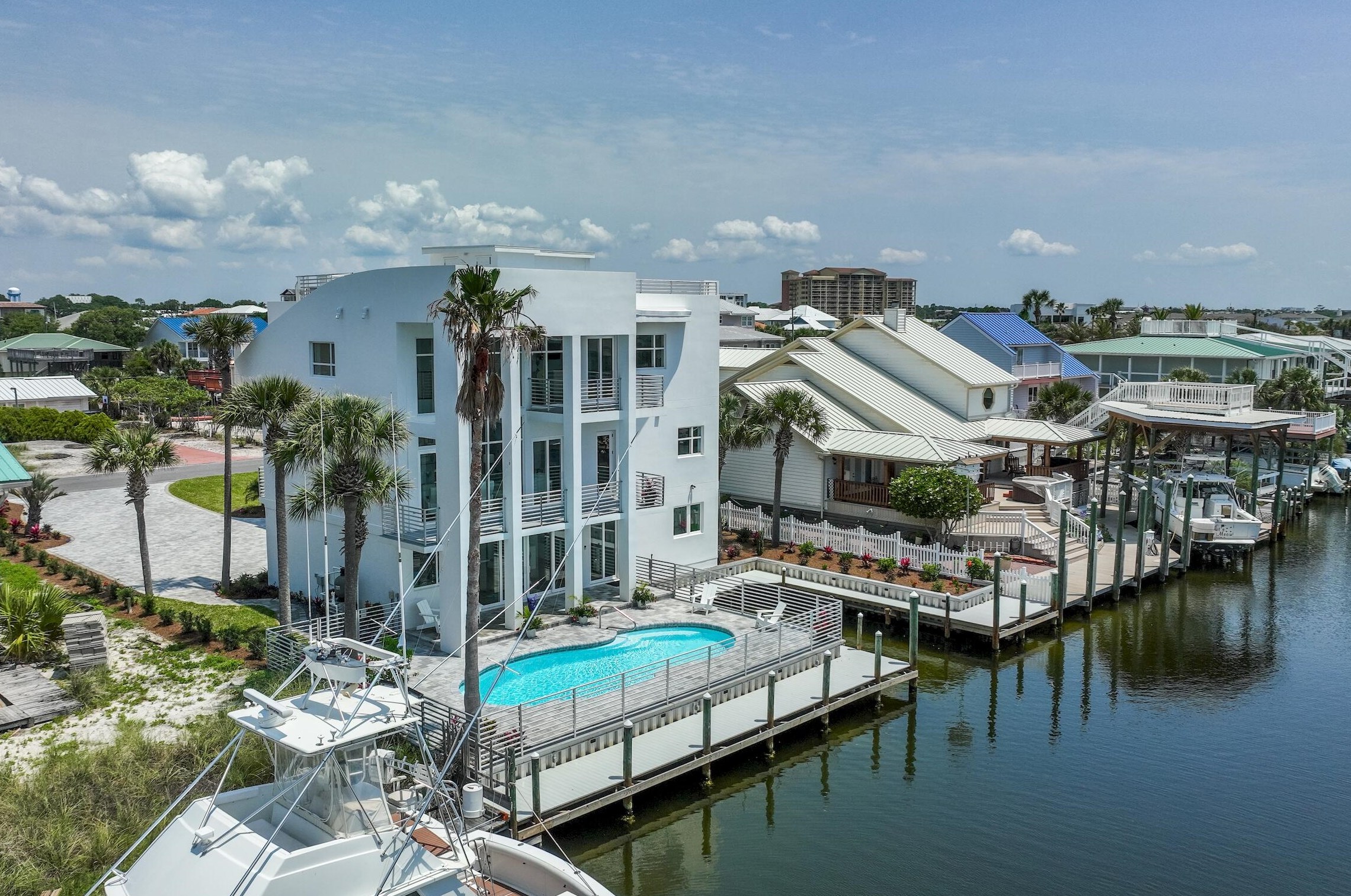 612 Magnolia Dr, Destin FL 32541-3158 exterior