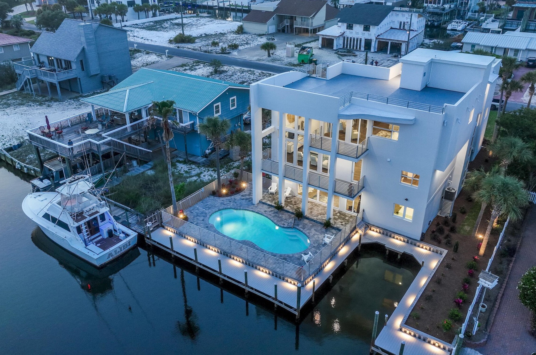 612 Magnolia Dr, Destin FL 32541-3158 exterior