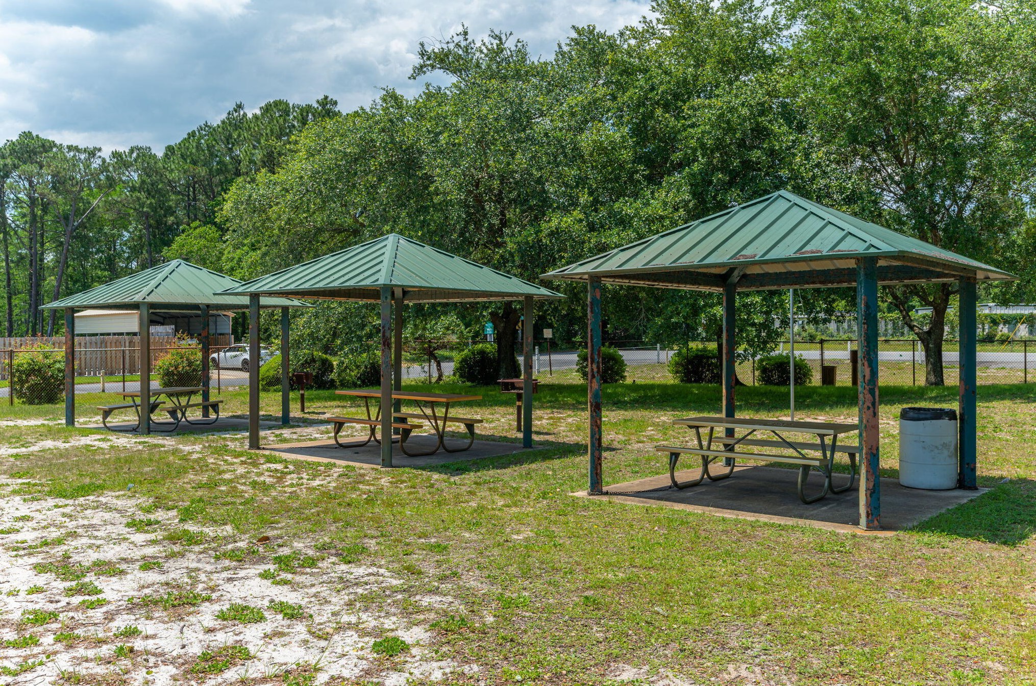 210 Lorraine Dr, Mary Esther FL  32569-1820 exterior