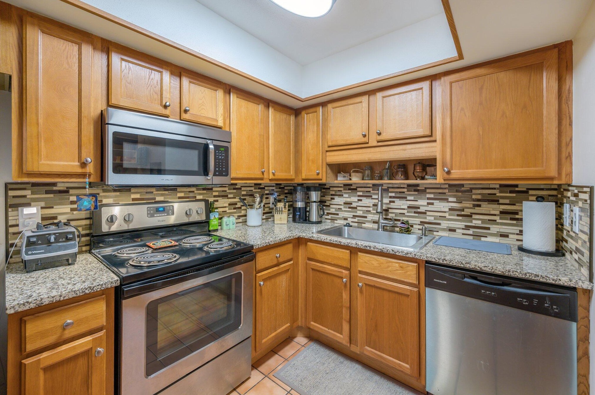 210 Lorraine Dr, Mary Esther FL  32569-1820 exterior