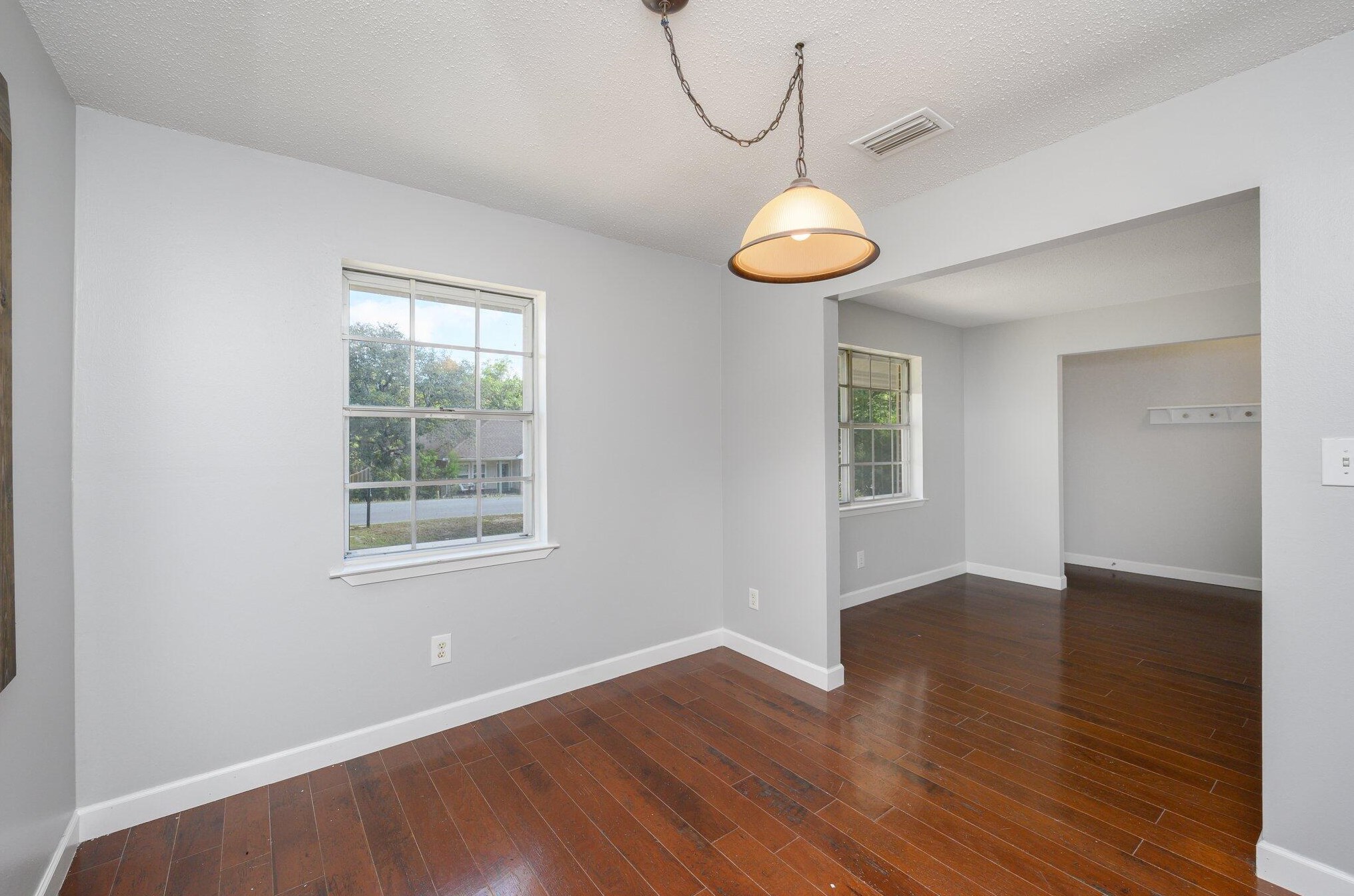 1408 23rd St, Niceville FL  32578-3325 exterior