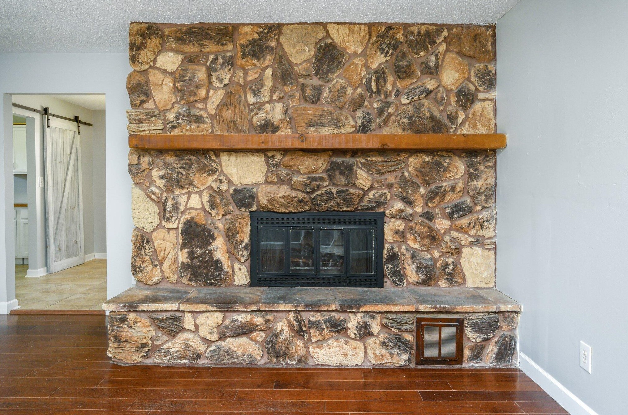 1408 23rd St, Niceville FL  32578-3325 exterior