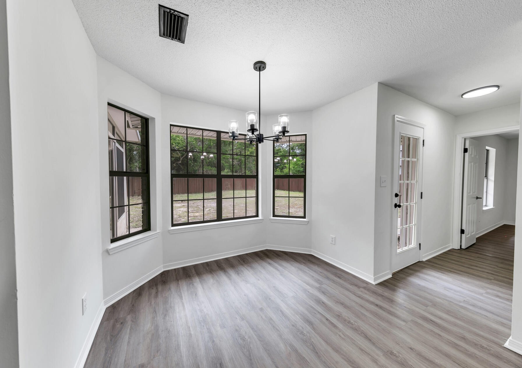 110 Long Pointe Dr, Mary Esther FL  32569-1343 exterior