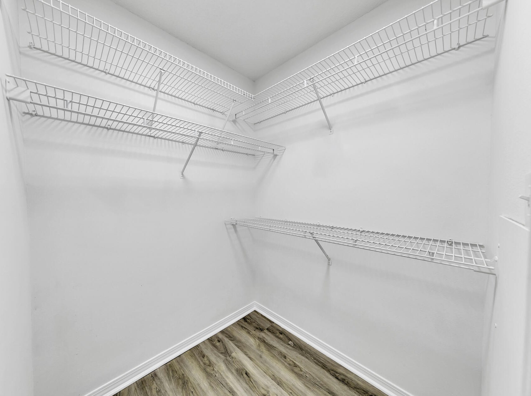 110 Long Pointe Dr, Mary Esther FL  32569-1343 exterior