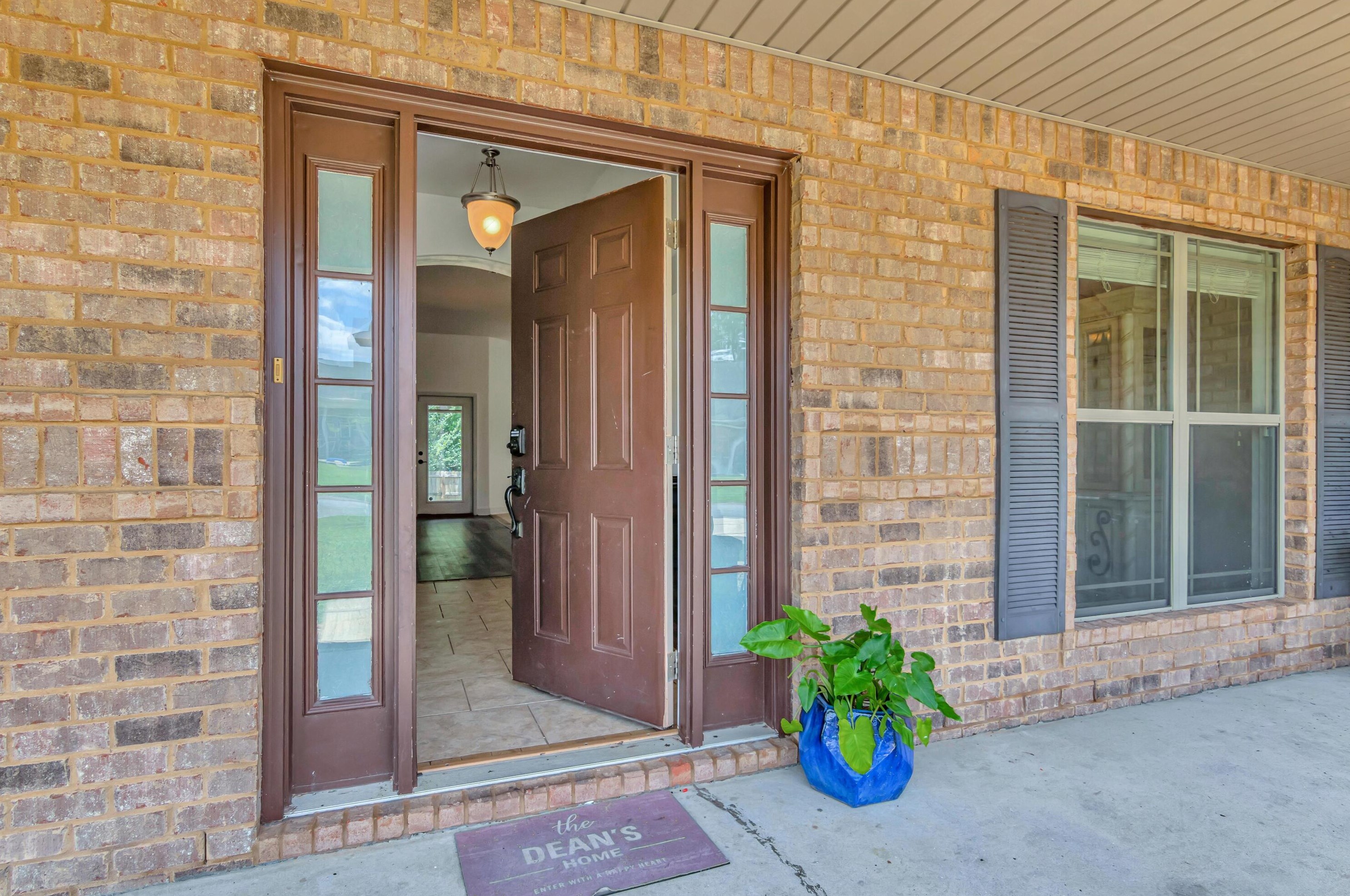3003 Crown Creek Cir, Crestview FL  32539-9000 exterior