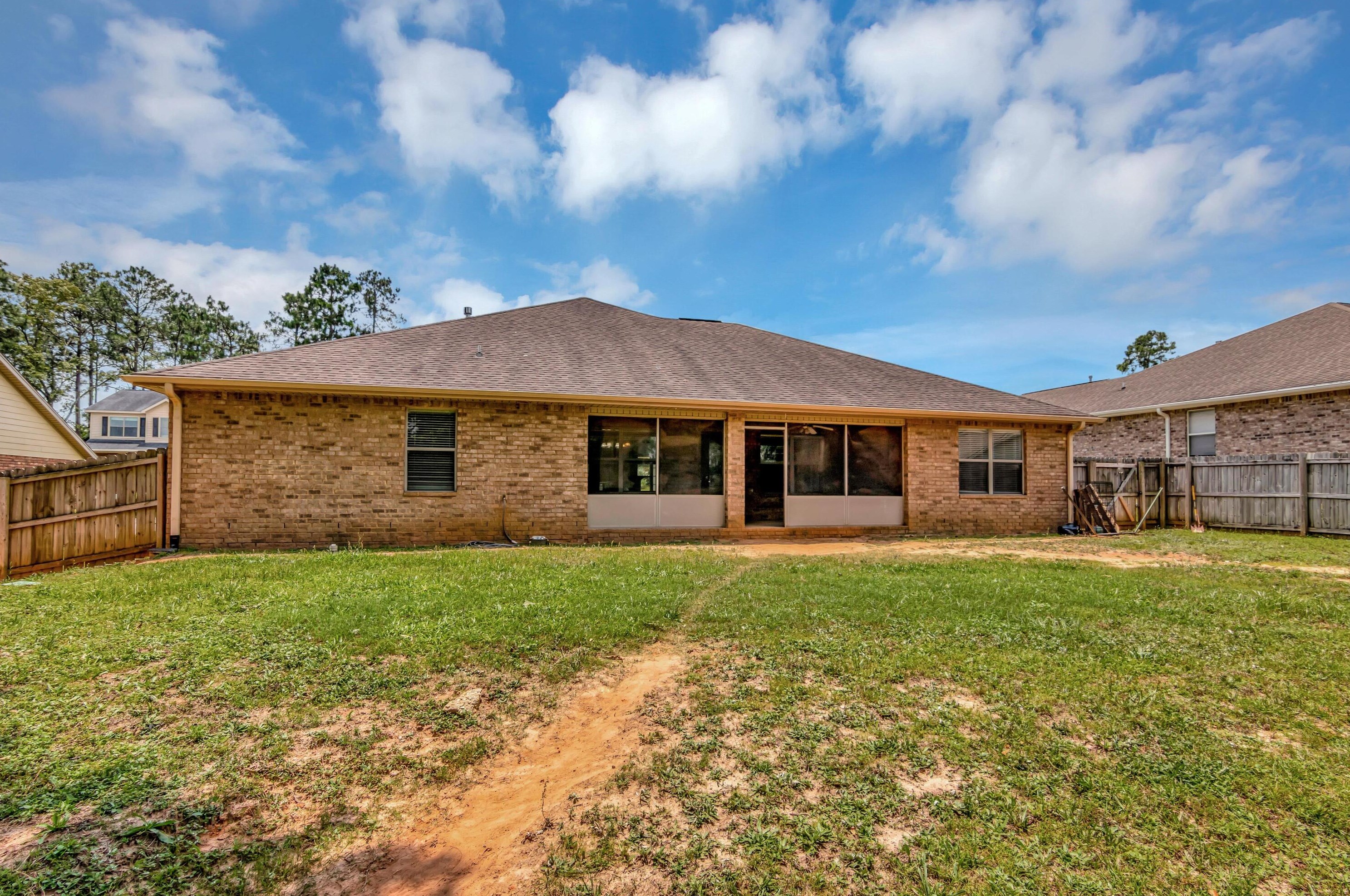 3003 Crown Creek Cir, Crestview FL  32539-9000 exterior