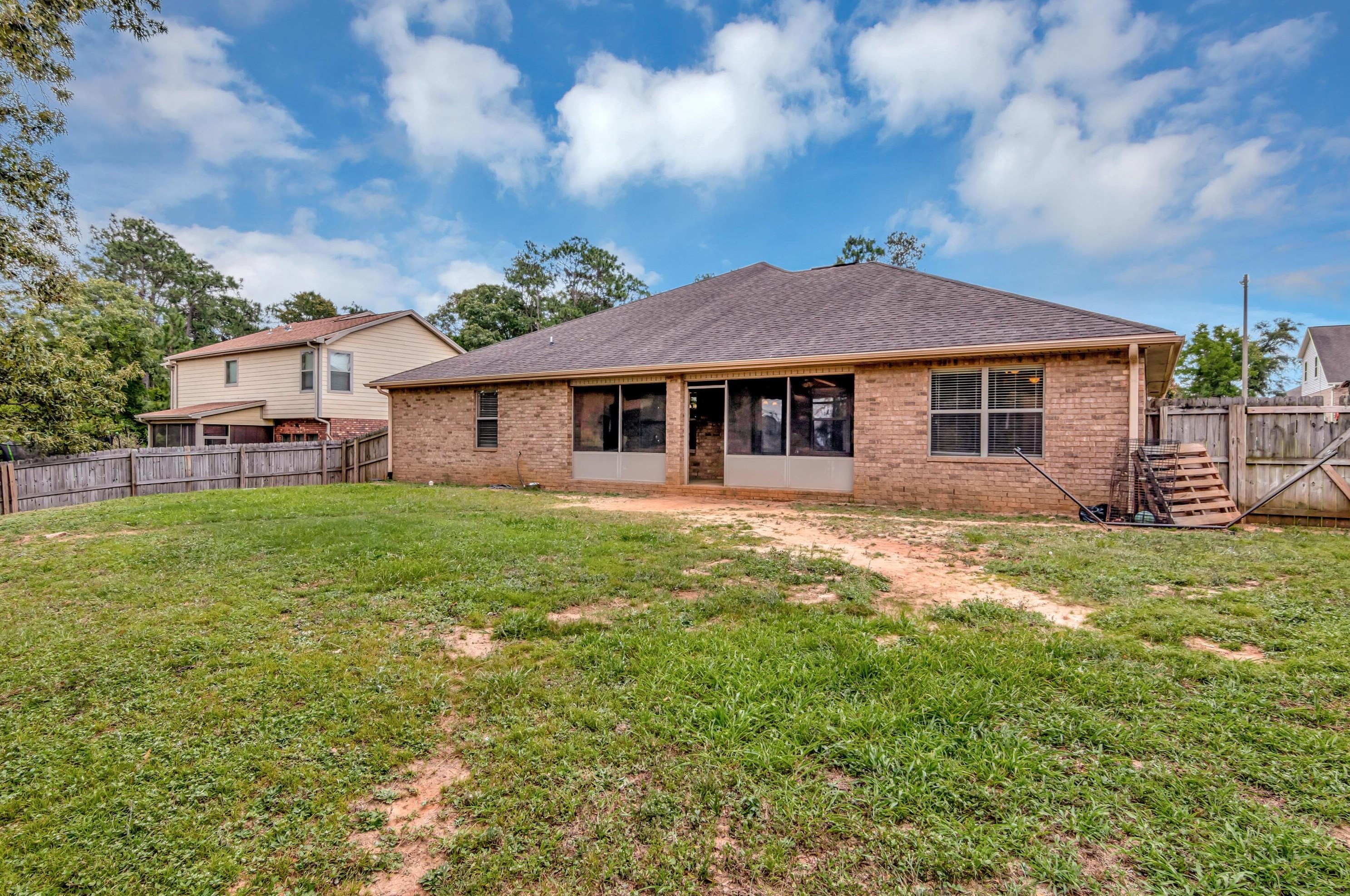 3003 Crown Creek Cir, Crestview FL  32539-9000 exterior