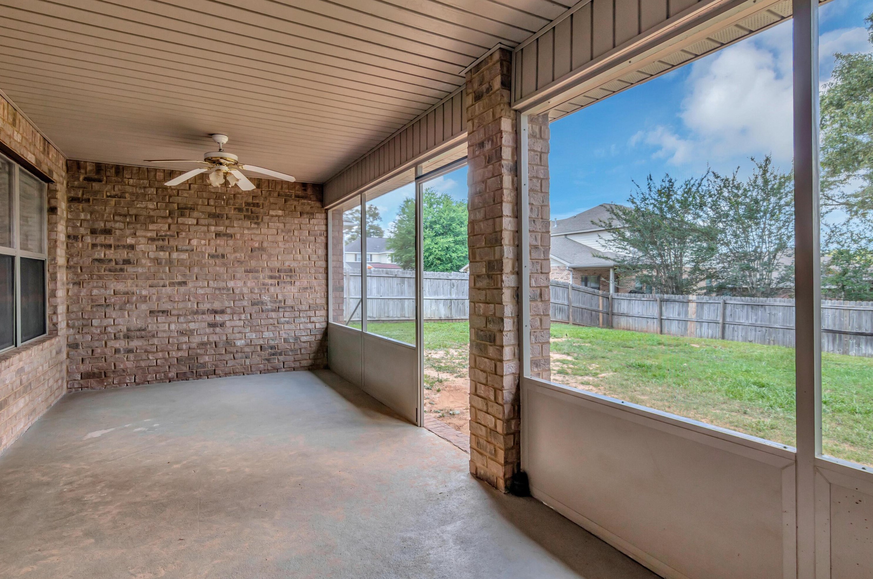3003 Crown Creek Cir, Crestview FL  32539-9000 exterior