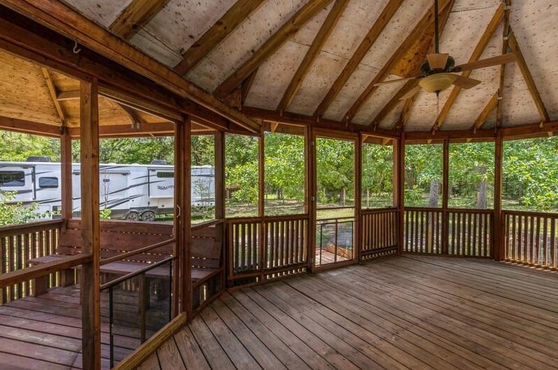 6181 Sunburst Dr, Crestview FL  32539-8200 exterior