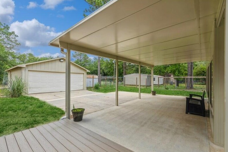 6181 Sunburst Dr, Crestview FL  32539-8200 exterior