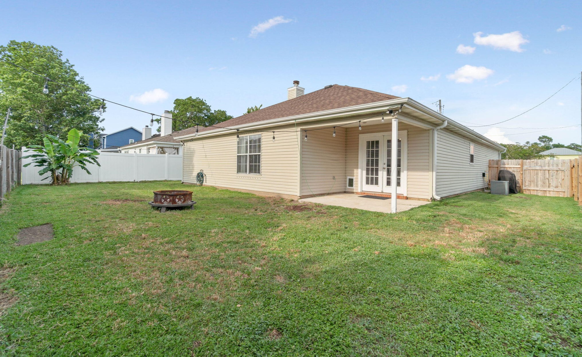 488 Channel Marker St, Mary Esther FL  32569-1580 exterior
