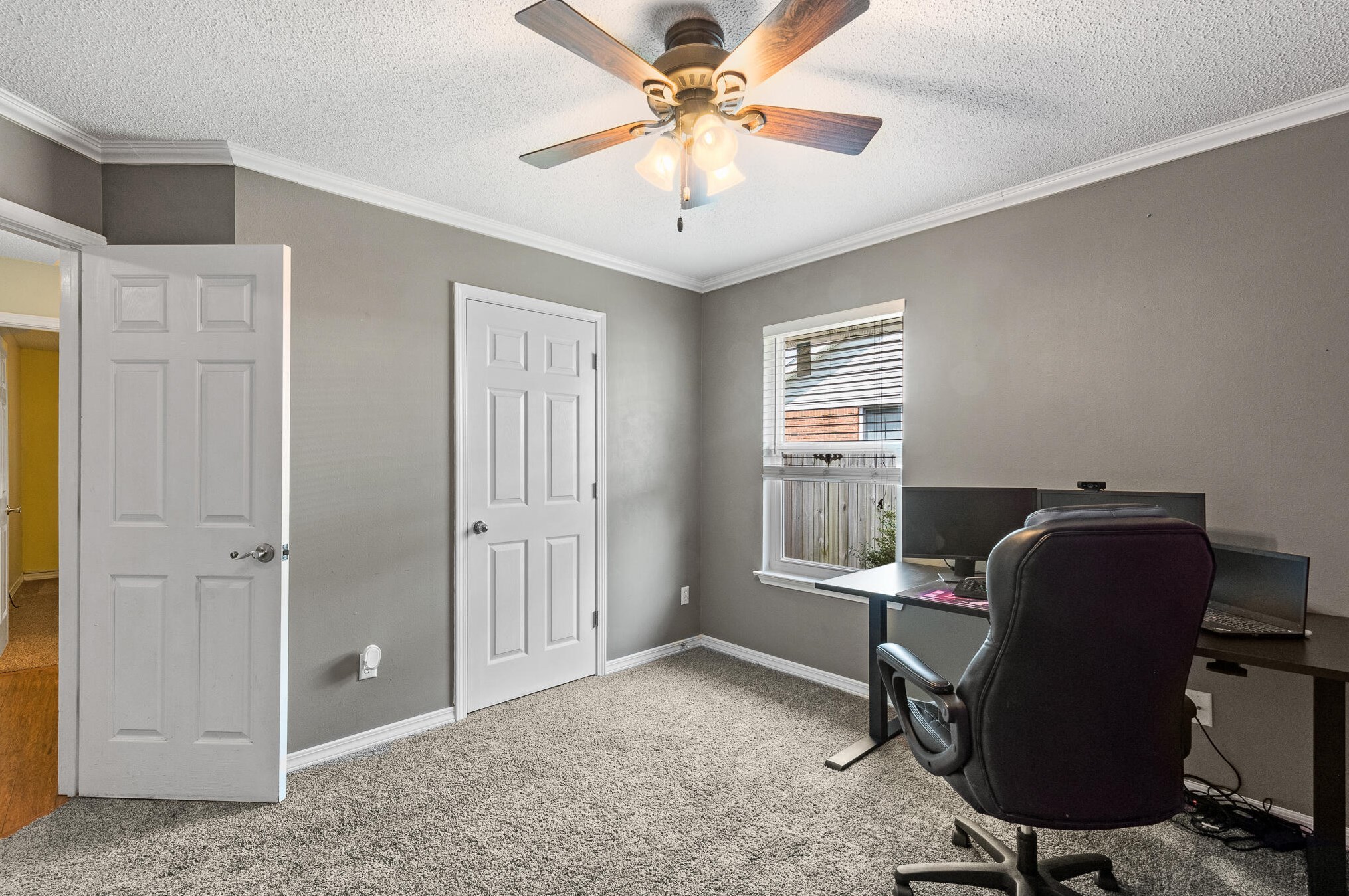 2816 Mohican Way, Crestview FL  32539-6398 exterior