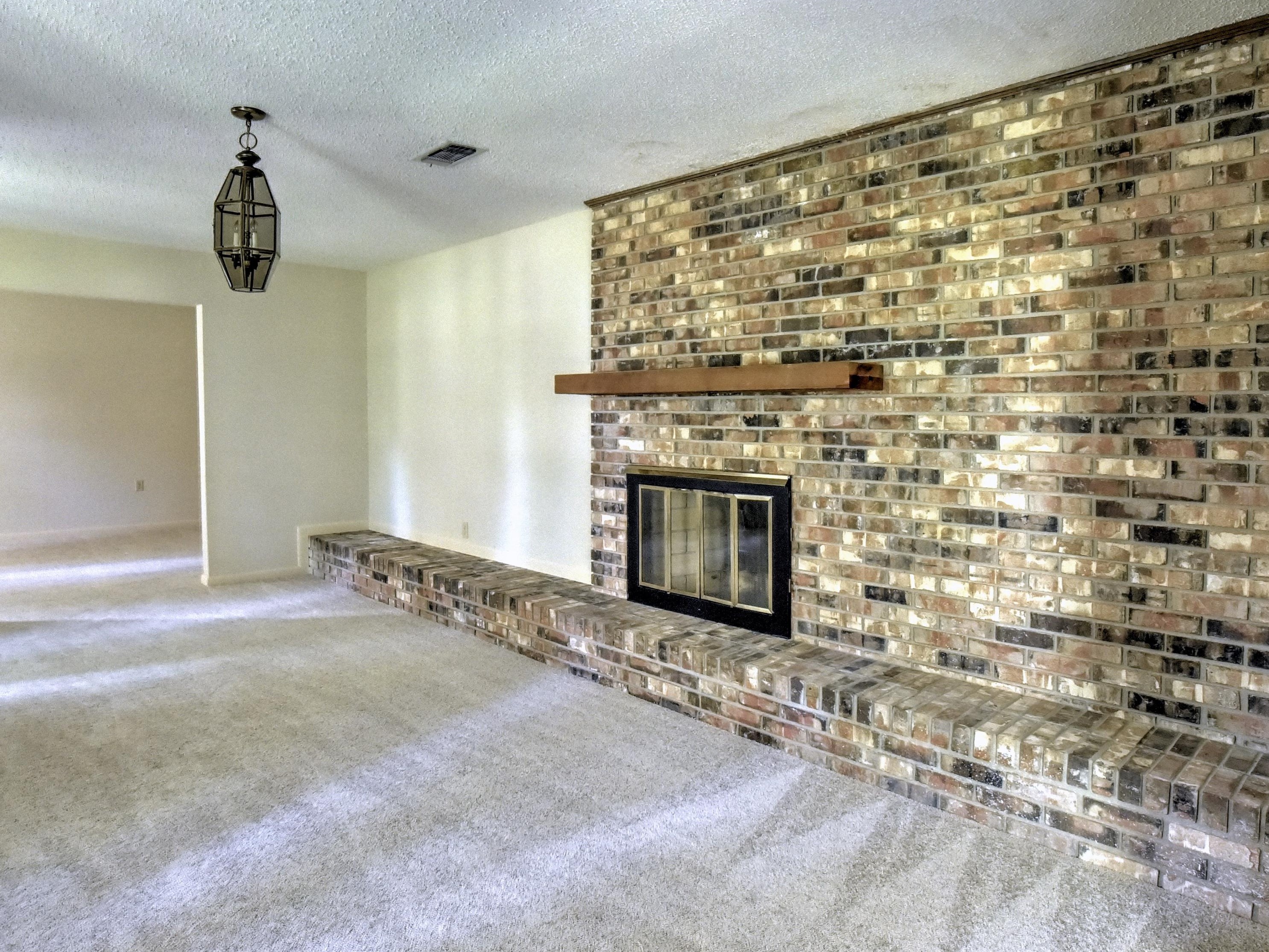 334 Olde Post Rd, Niceville FL  32578-3904 exterior