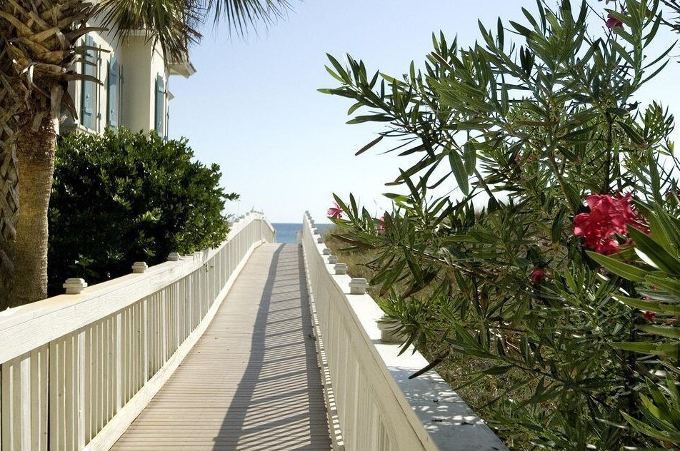 129 Rue Martine, Destin FL 32550-4908 exterior