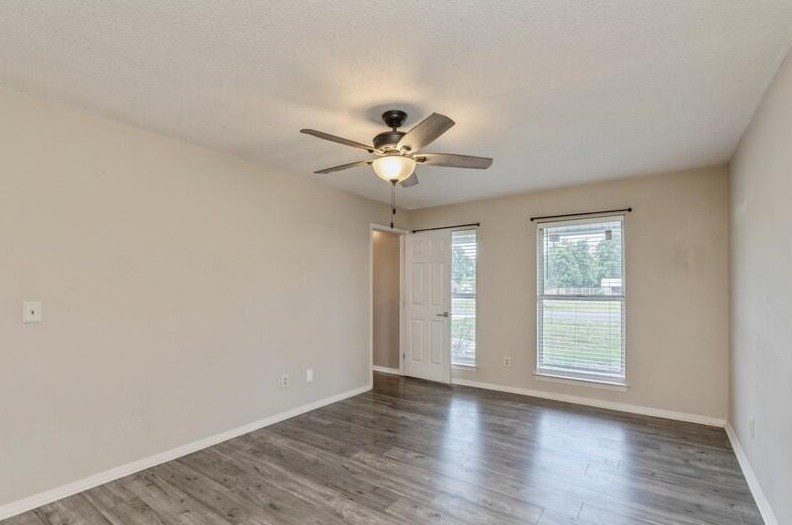 231 Michael Ave, Mary Esther FL  32569-1325 exterior