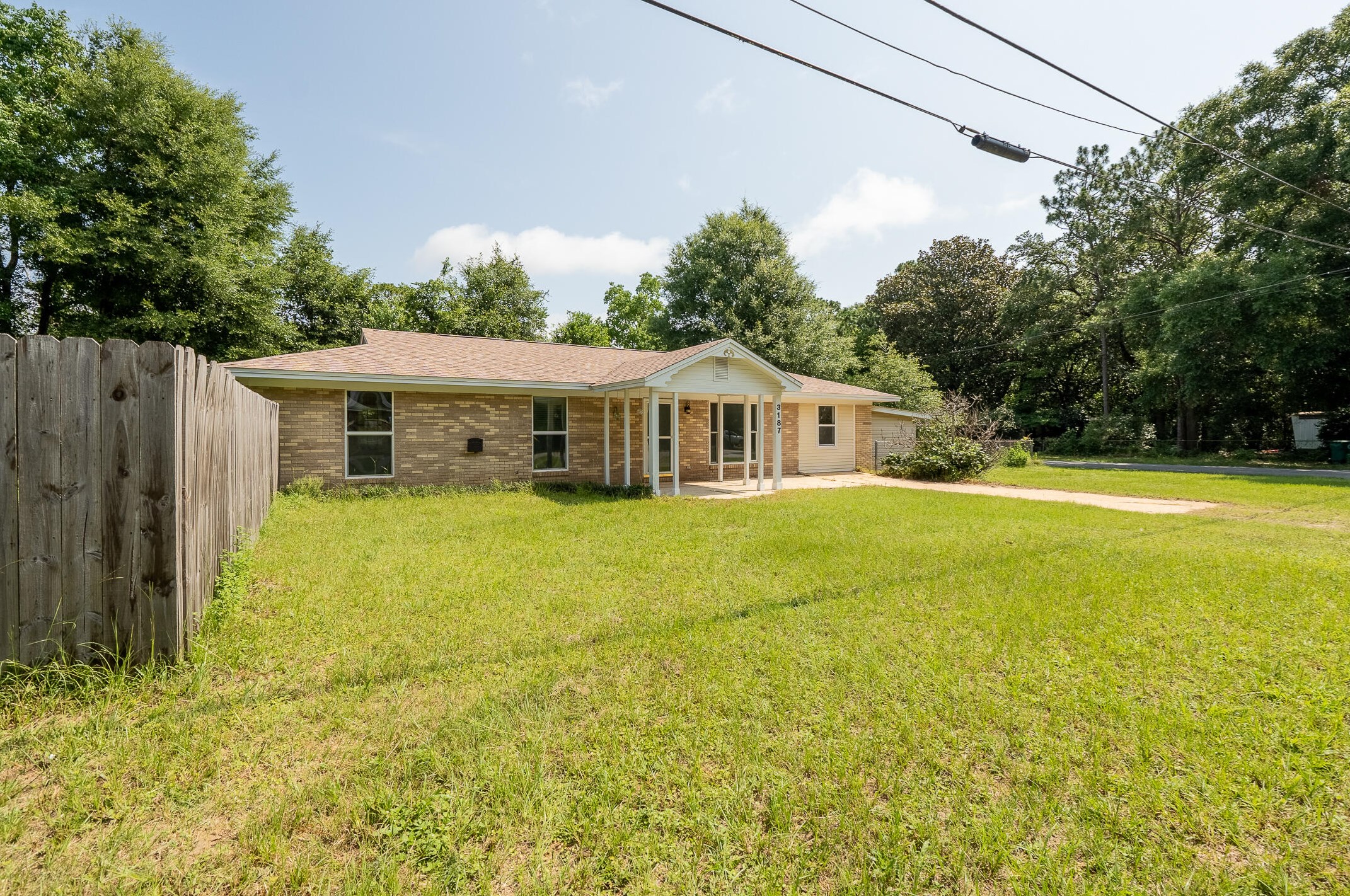 3187 Forrest Ave, Crestview FL  32539-8154 exterior