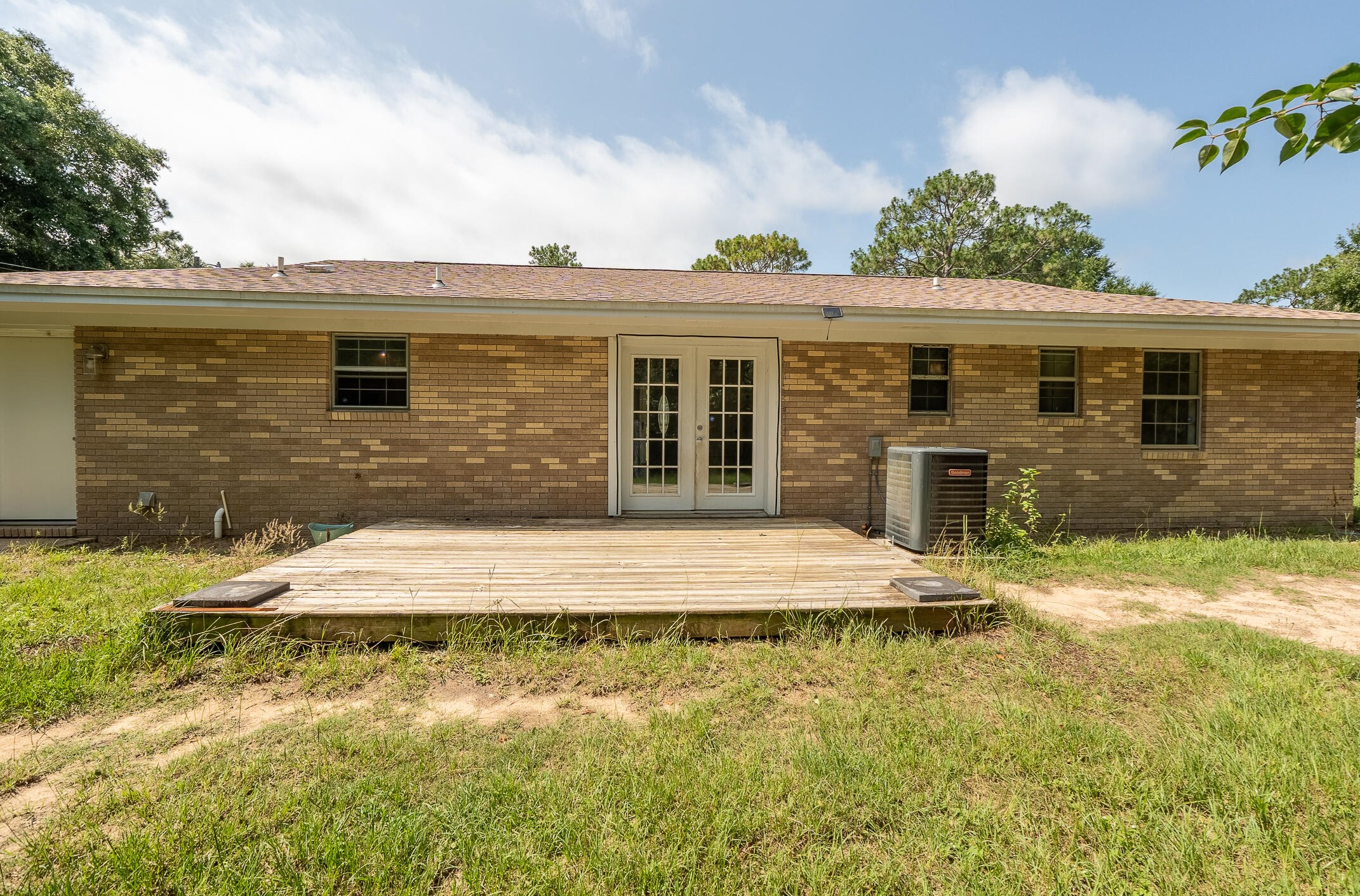 3187 Forrest Ave, Crestview FL  32539-8154 exterior