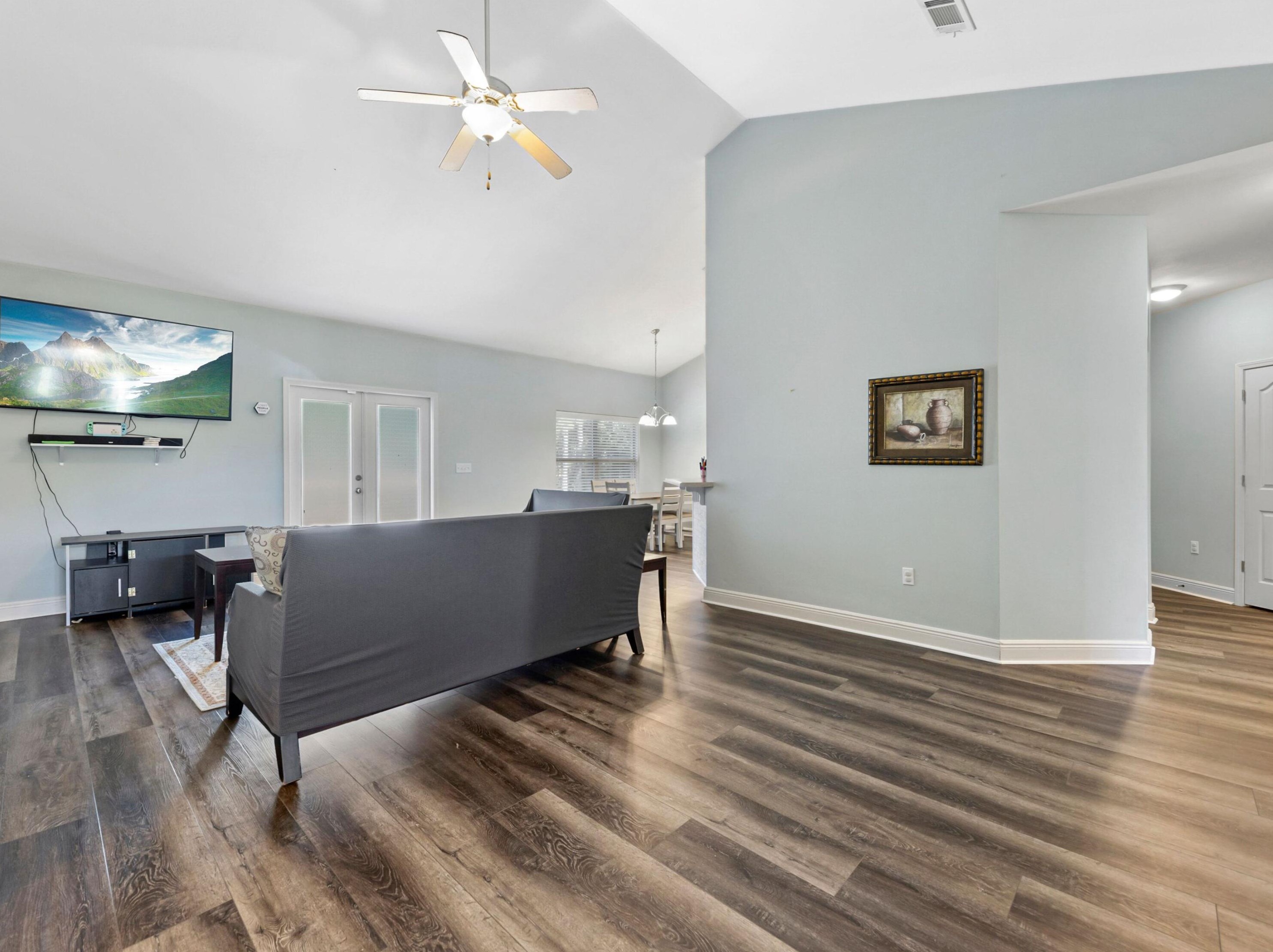 137 Crab Apple Ave, Crestview FL  32536-2257 exterior