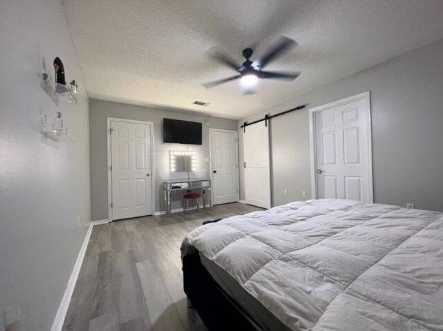2804 Hogan Ln, Crestview FL  32539-8374 exterior