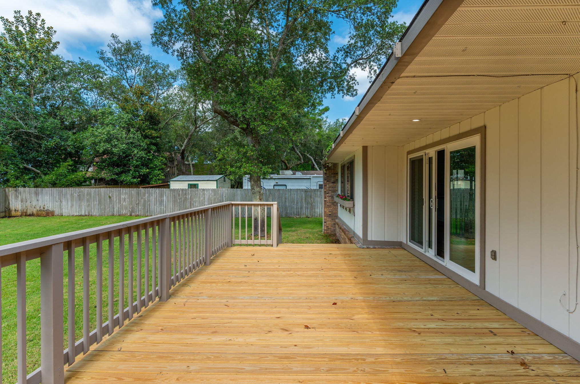 917 Lido Cir, Niceville FL  32578-4404 exterior