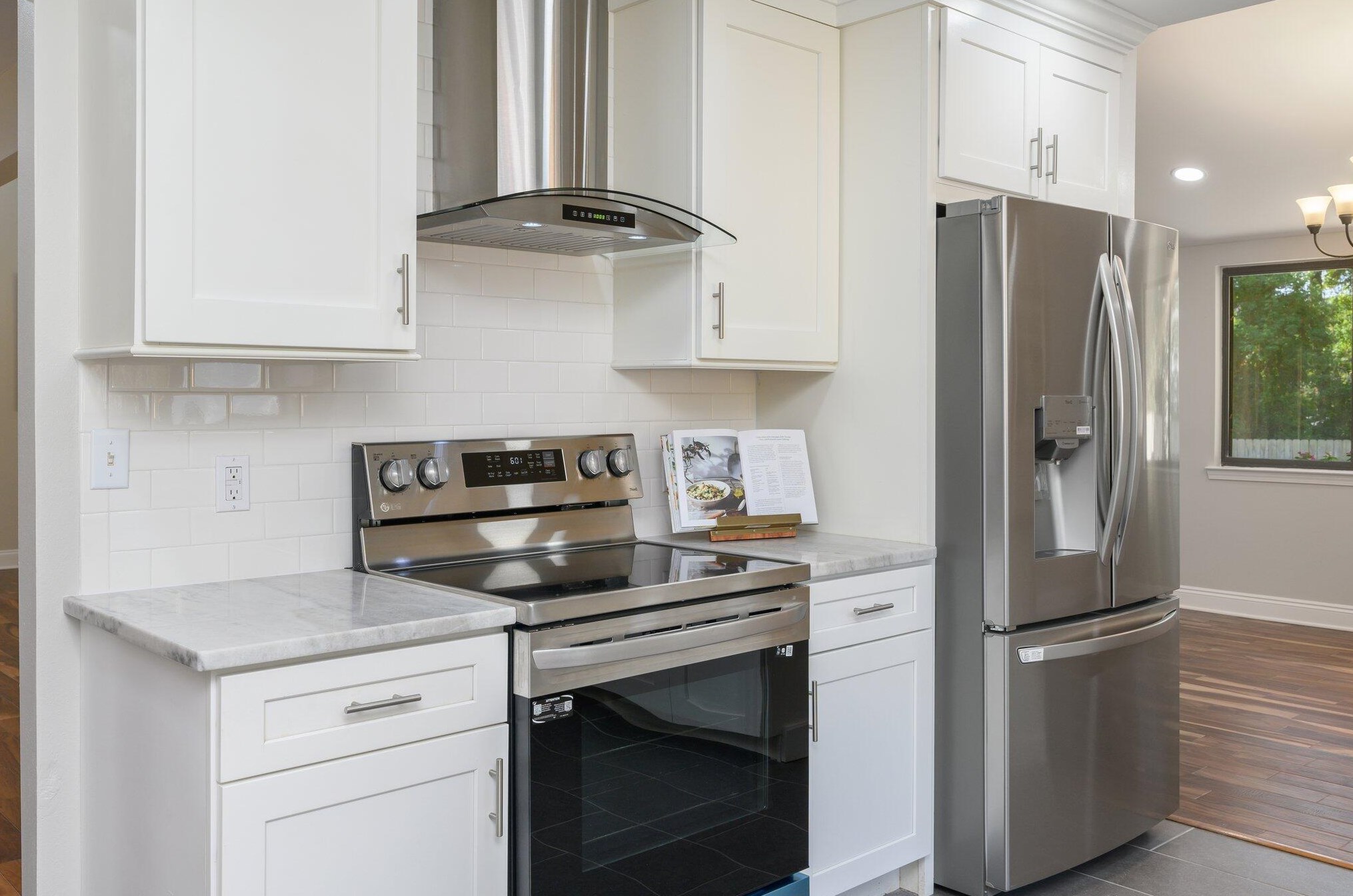 917 Lido Cir, Niceville FL  32578-4404 exterior