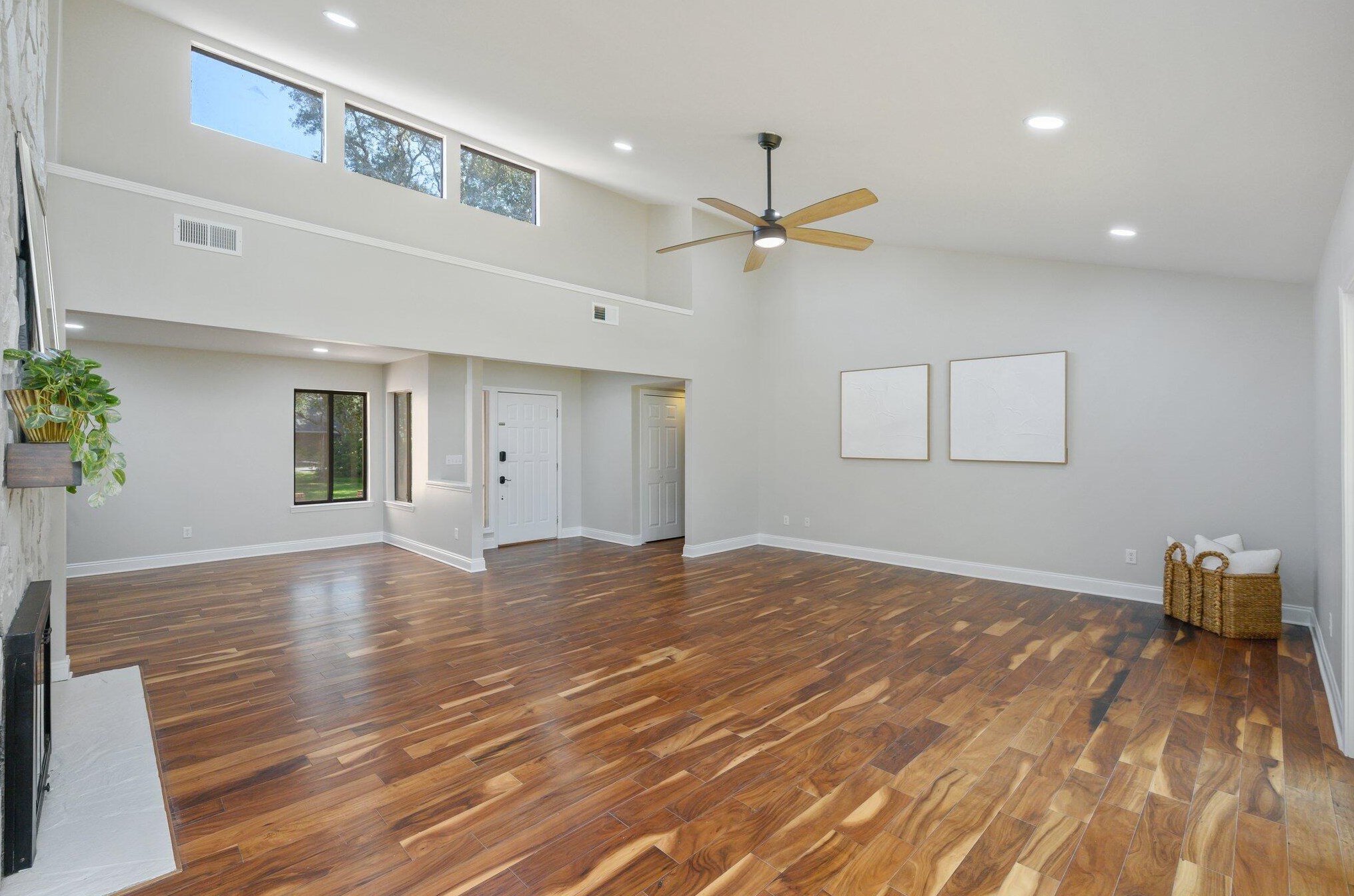 917 Lido Cir, Niceville FL  32578-4404 exterior