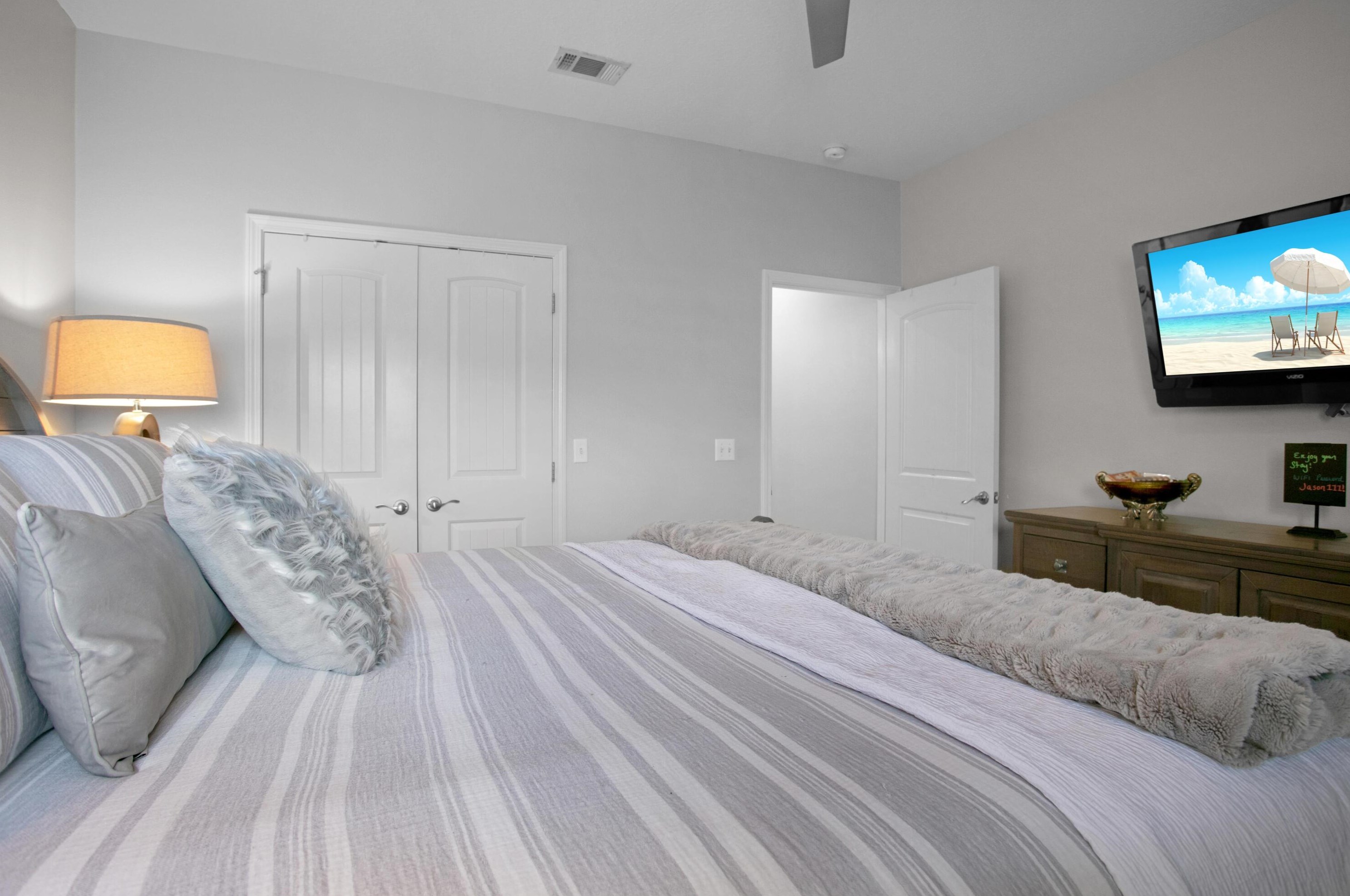 37 Knightsbridge Ct, Santa Rosa Beach FL  32459-8434 exterior