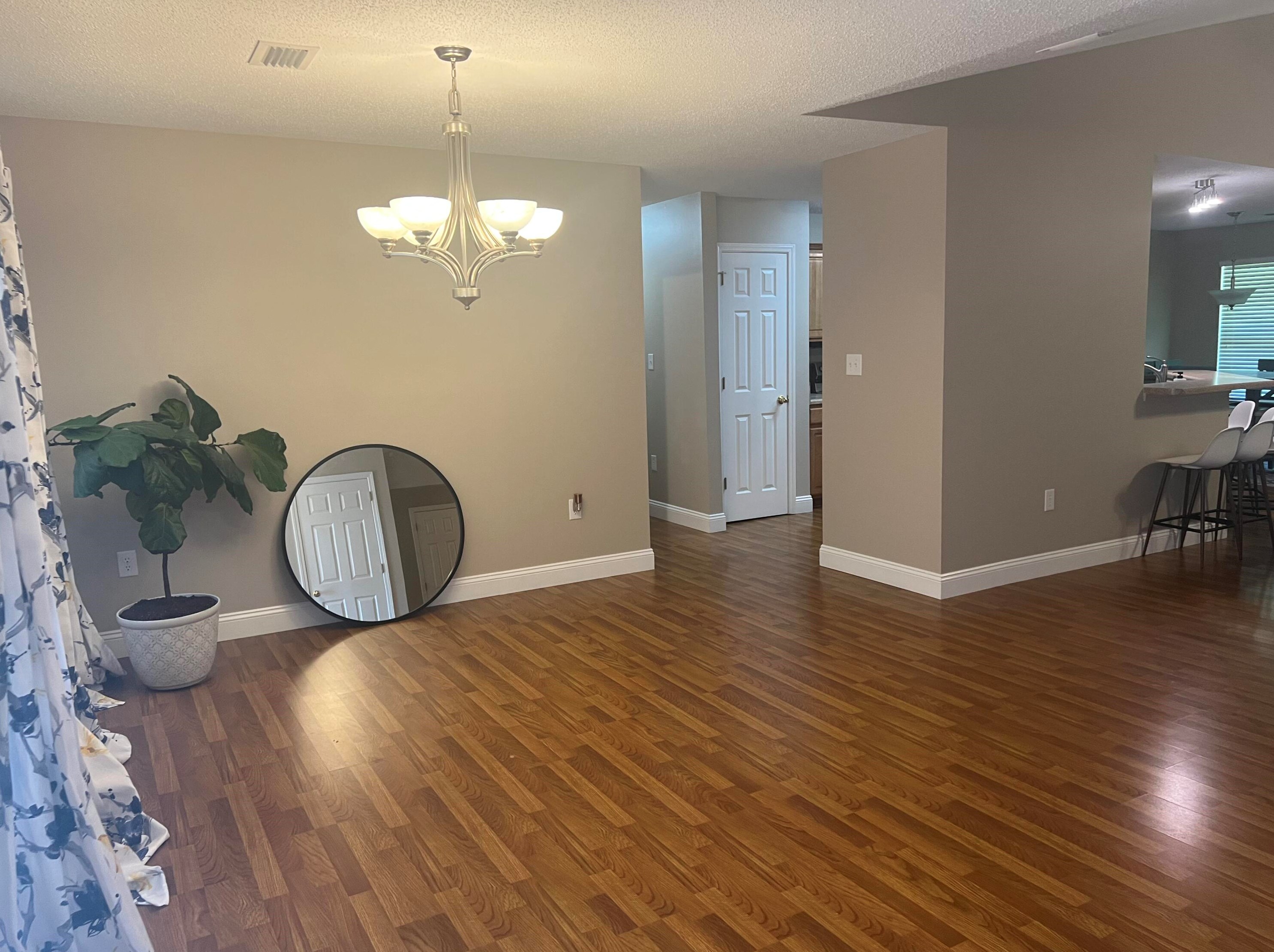 155 Conquest Ave, Crestview FL  32536-6525 exterior