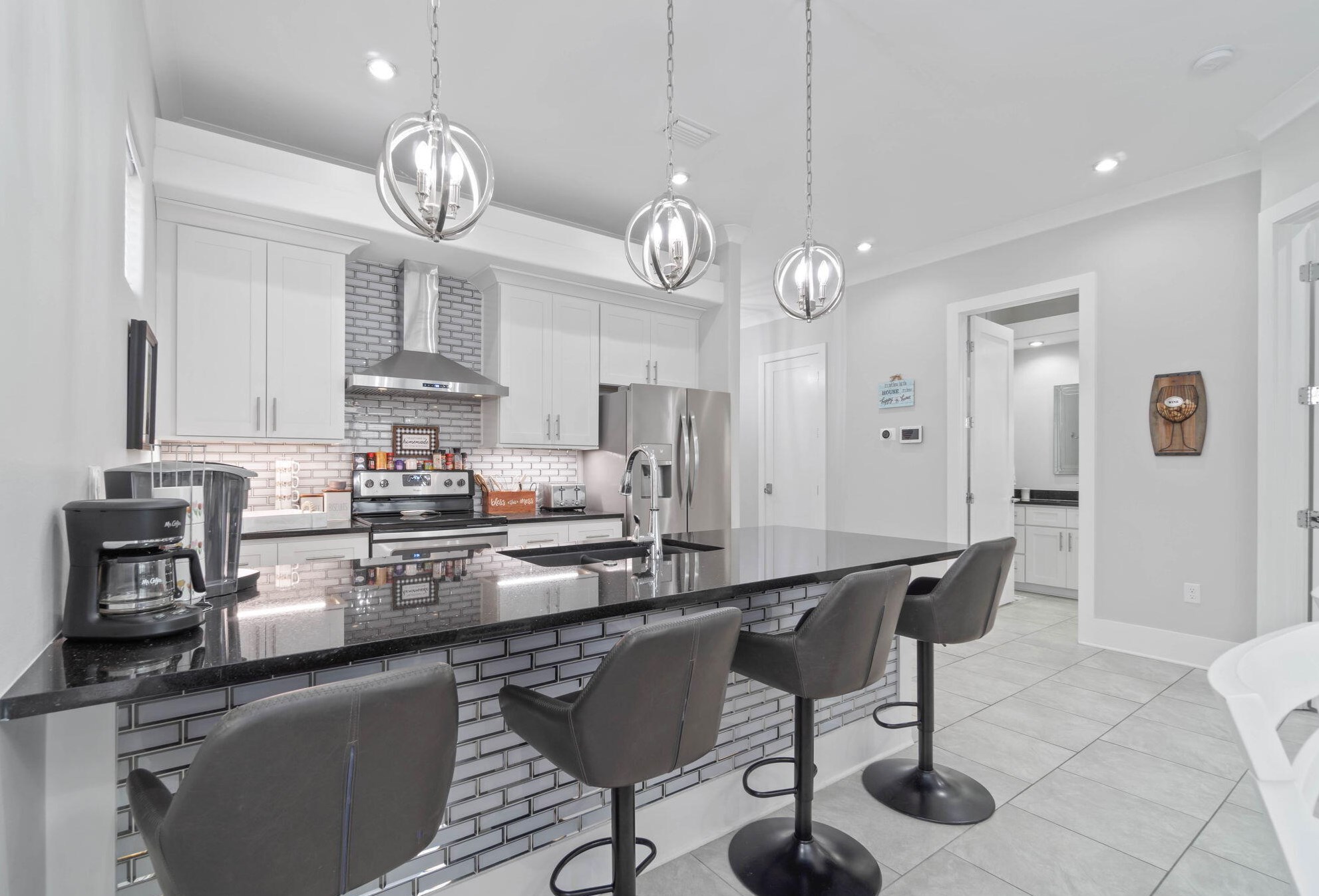 1955 Baytowne Loop, Destin FL 32550-5894 exterior