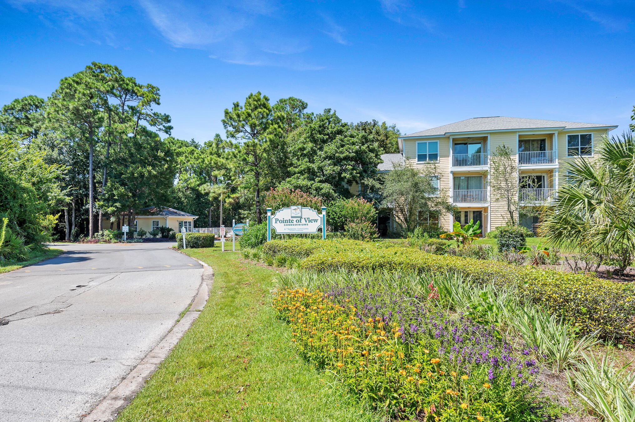 200 Sandestin Ln, Destin FL 32550-5823 exterior