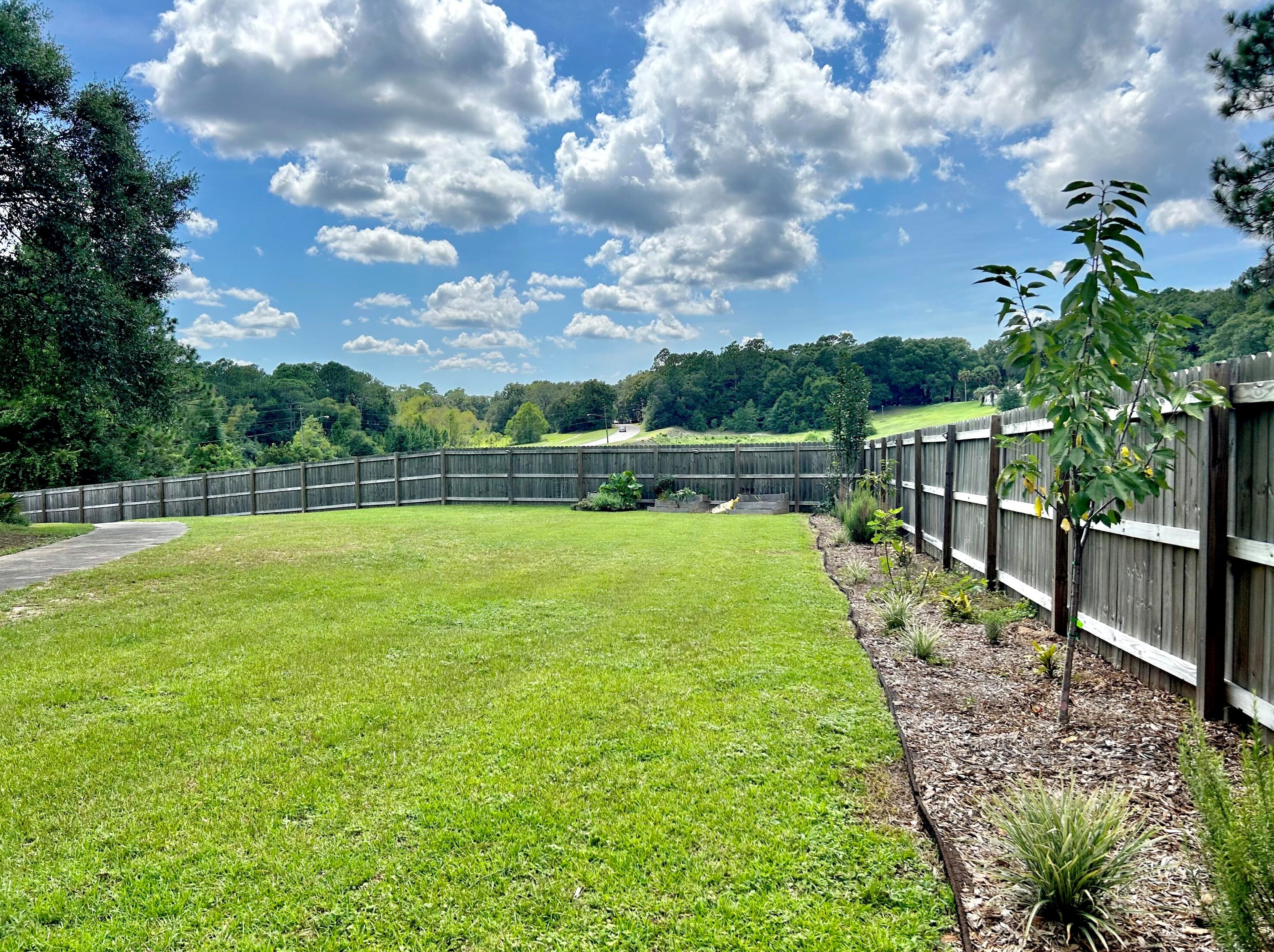 420 Shoal River Dr, Crestview FL  32539-8372 exterior